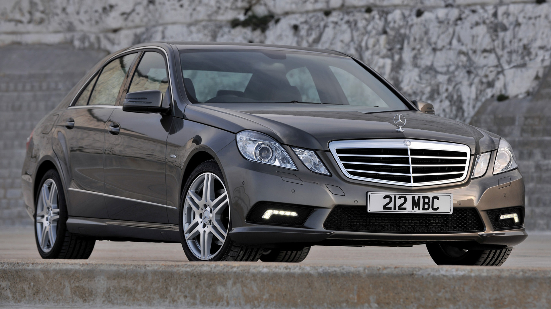 Mercedes-Benz E 220 Cdi Amg Styling Wallpapers
