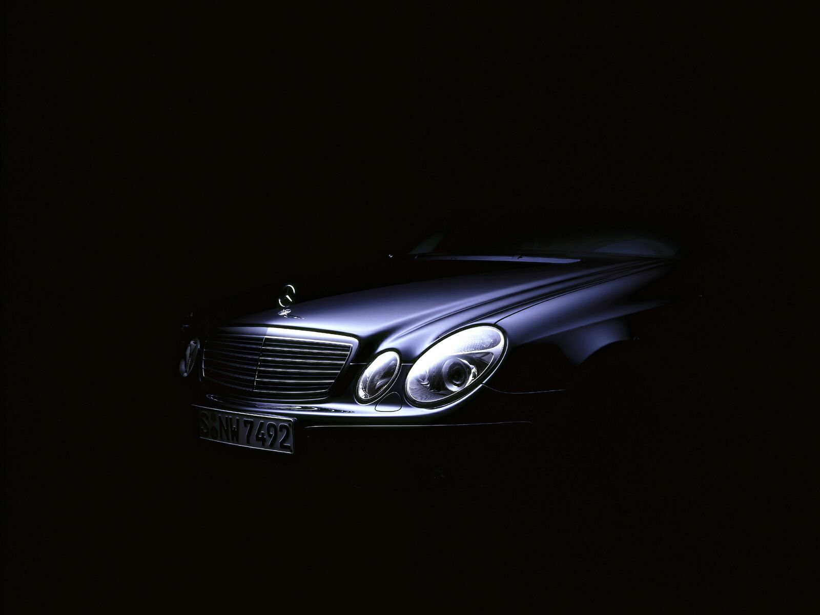 Mercedes-Benz E 350 Cdi Coupe Wallpapers