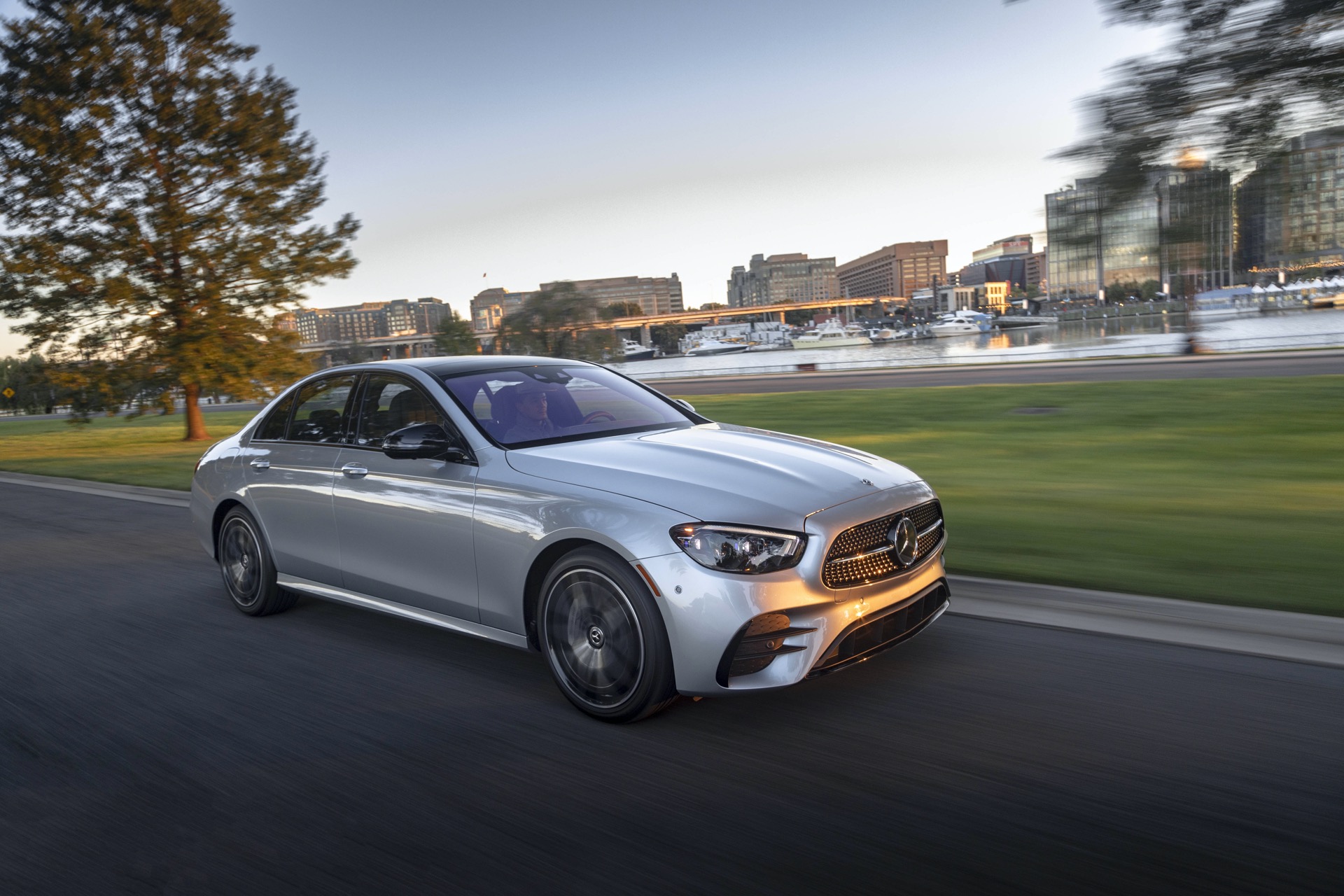 Mercedes-Benz E 350 Cdi Coupe Wallpapers