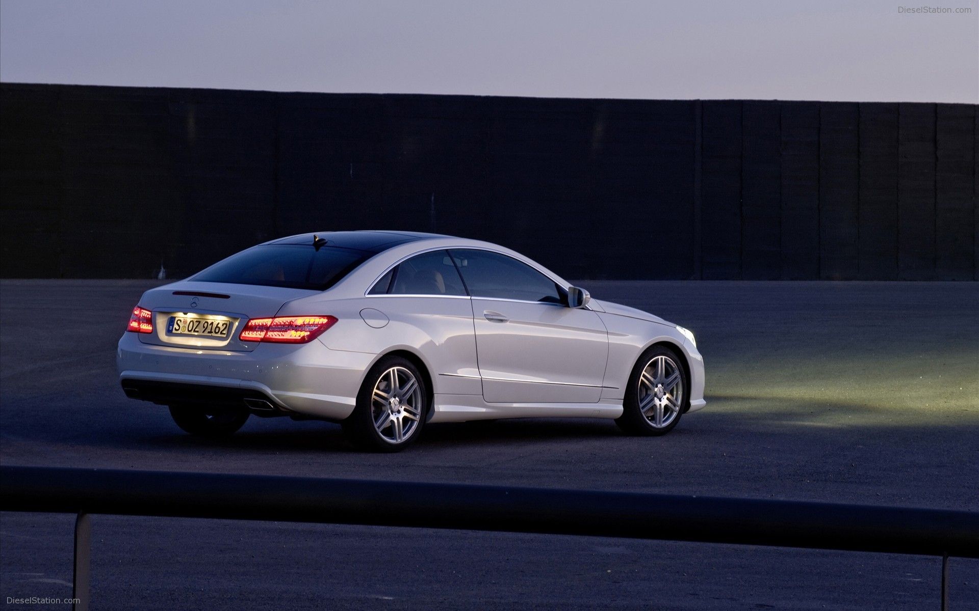 Mercedes-Benz E 350 Cdi Wallpapers