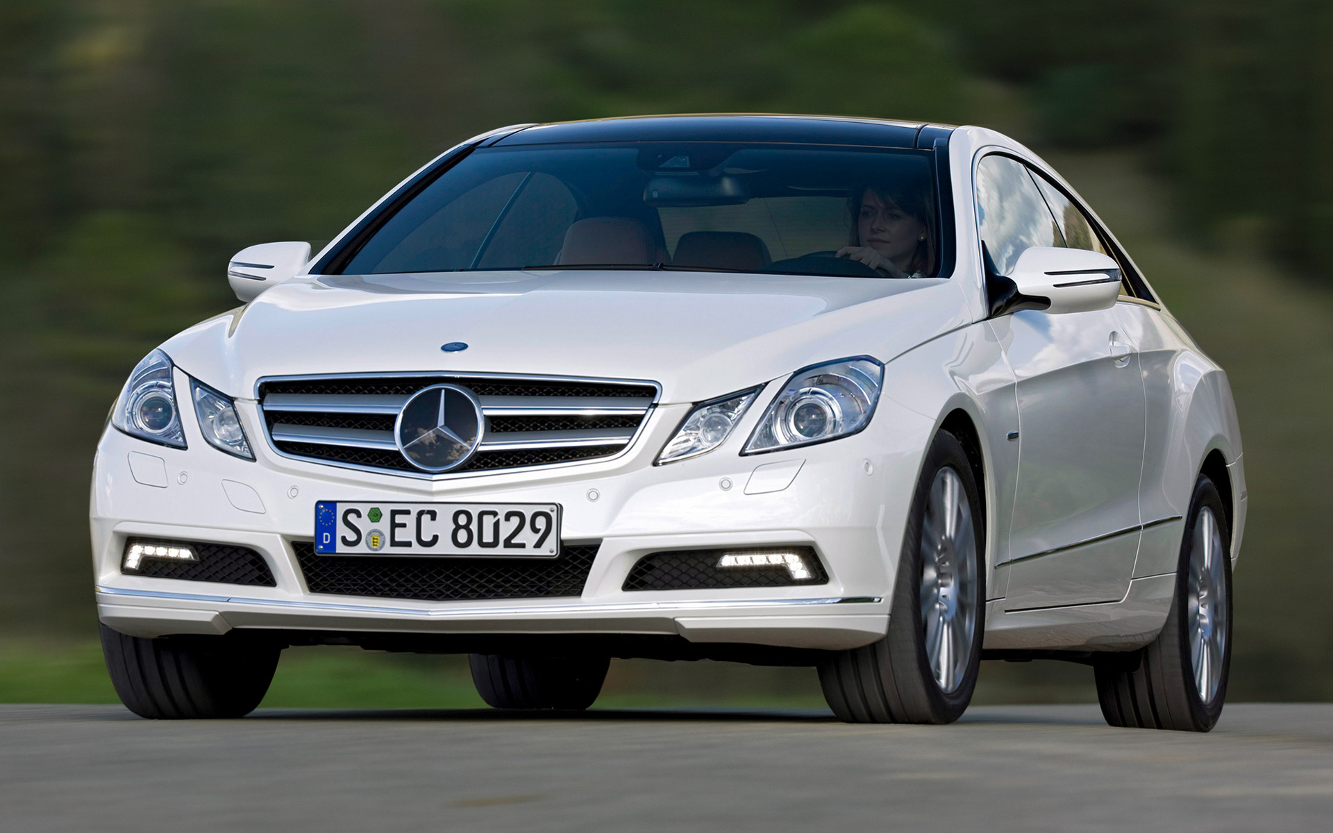 Mercedes-Benz E 350 Cdi Wallpapers