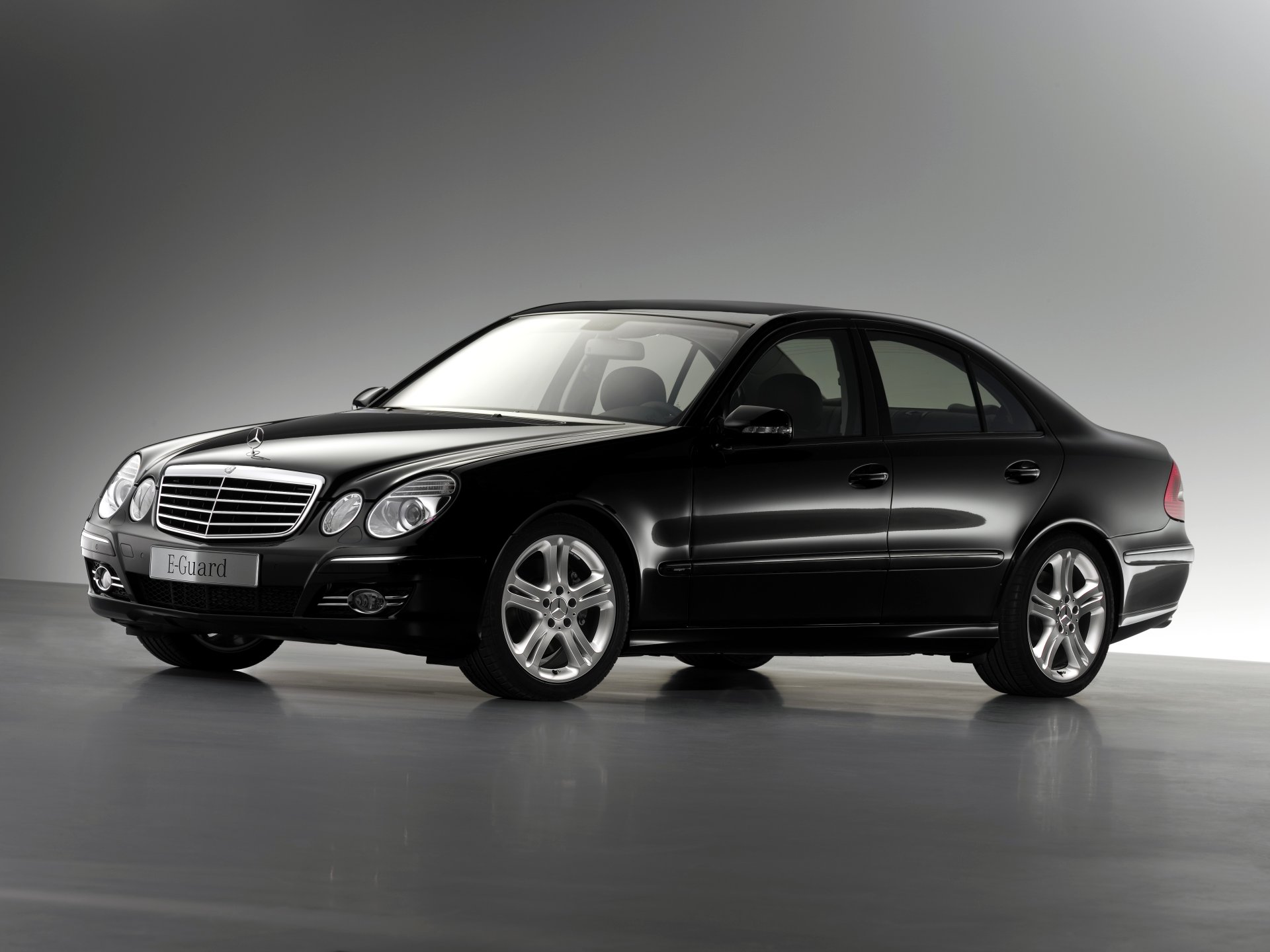 Mercedes-Benz E 350 Cdi Wallpapers