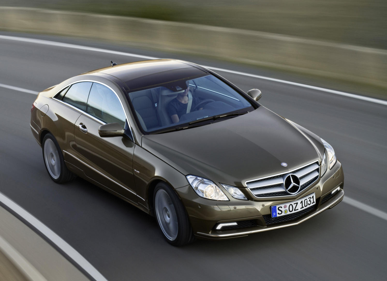 Mercedes-Benz E 350 Cgi Coupe Wallpapers