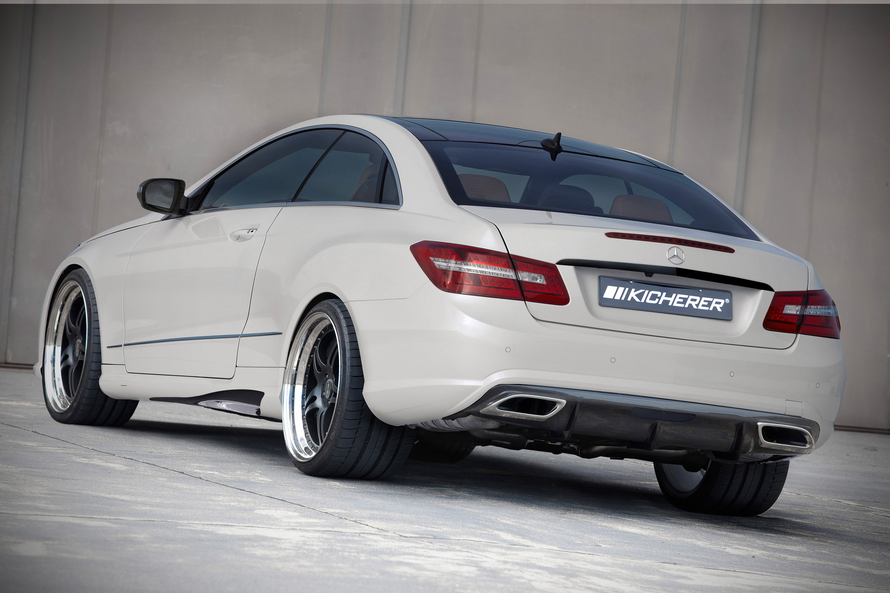 Mercedes-Benz E 50 Amg Wallpapers