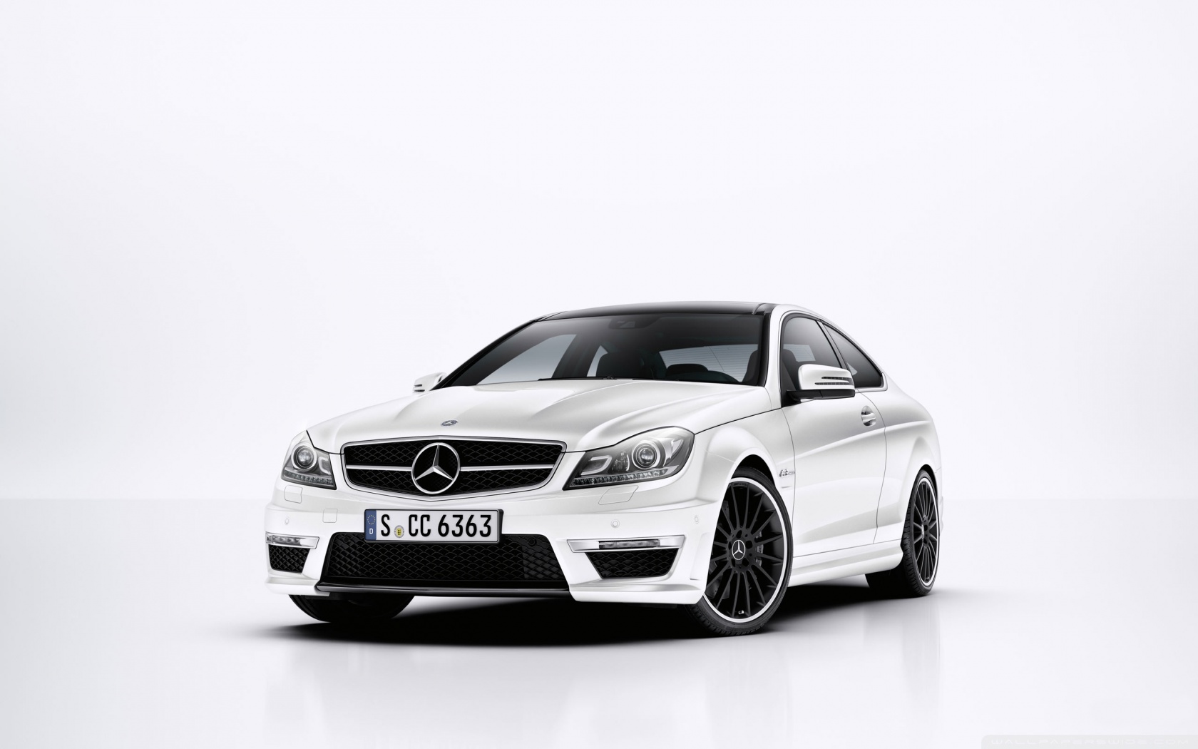 Mercedes-Benz E 50 Amg Wallpapers