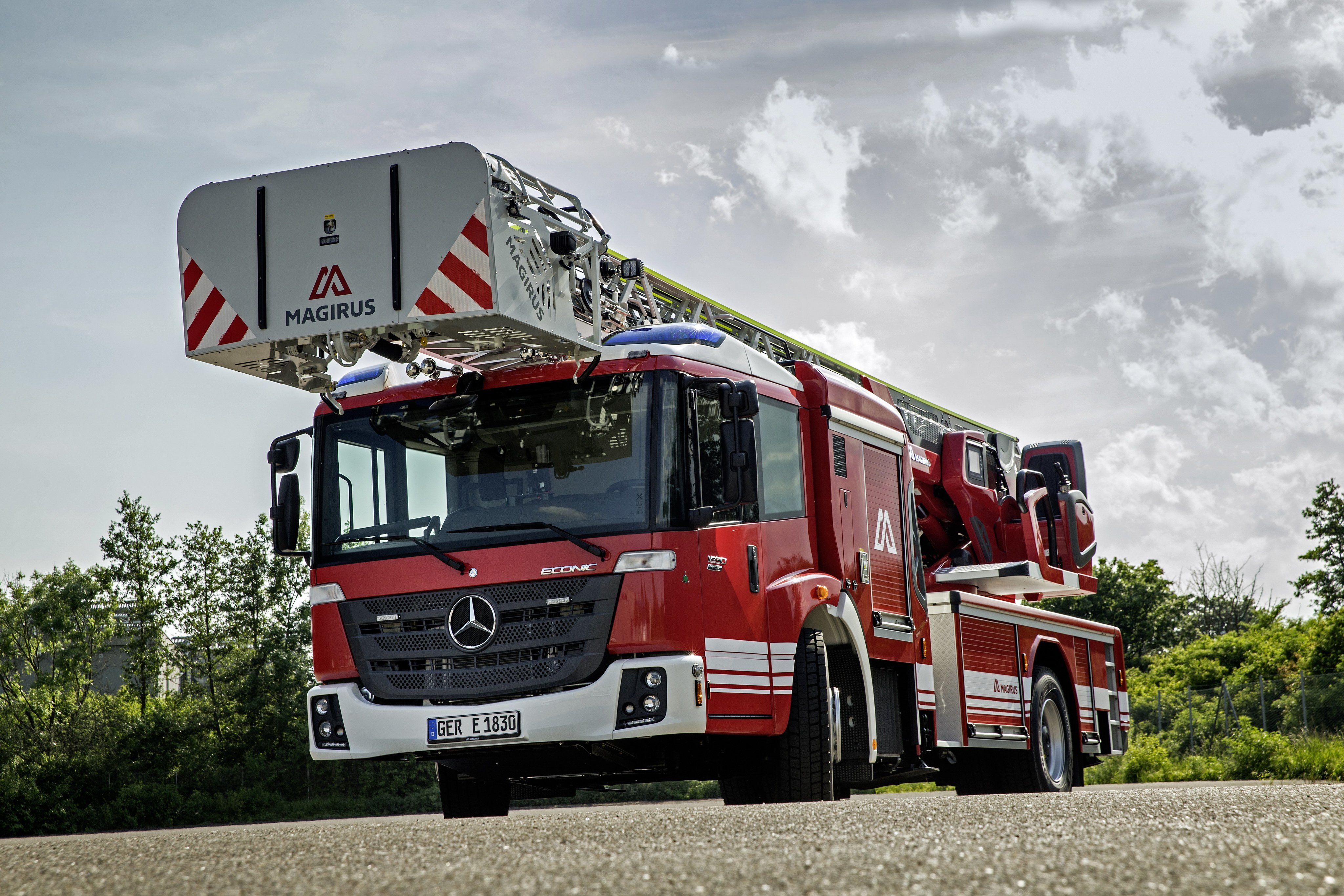 Mercedes-Benz Fire Truck Wallpapers