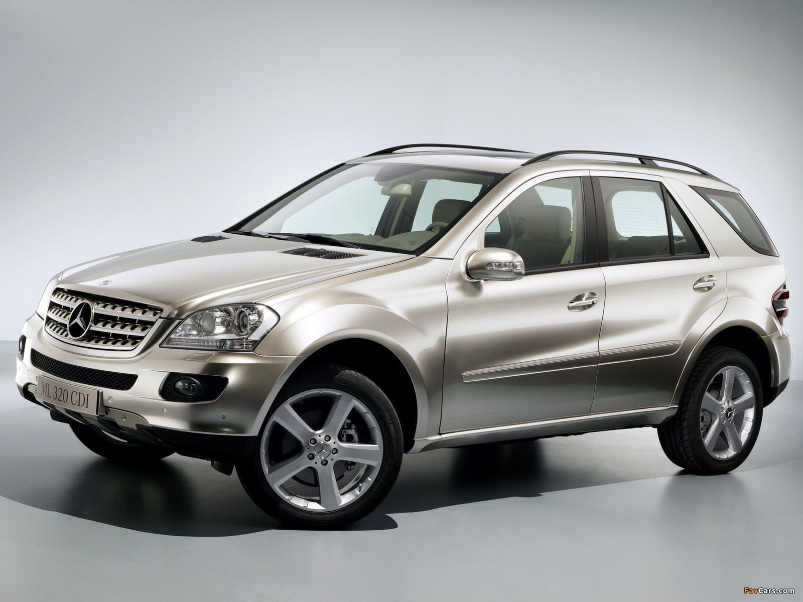 Mercedes-Benz Ml320 Wallpapers