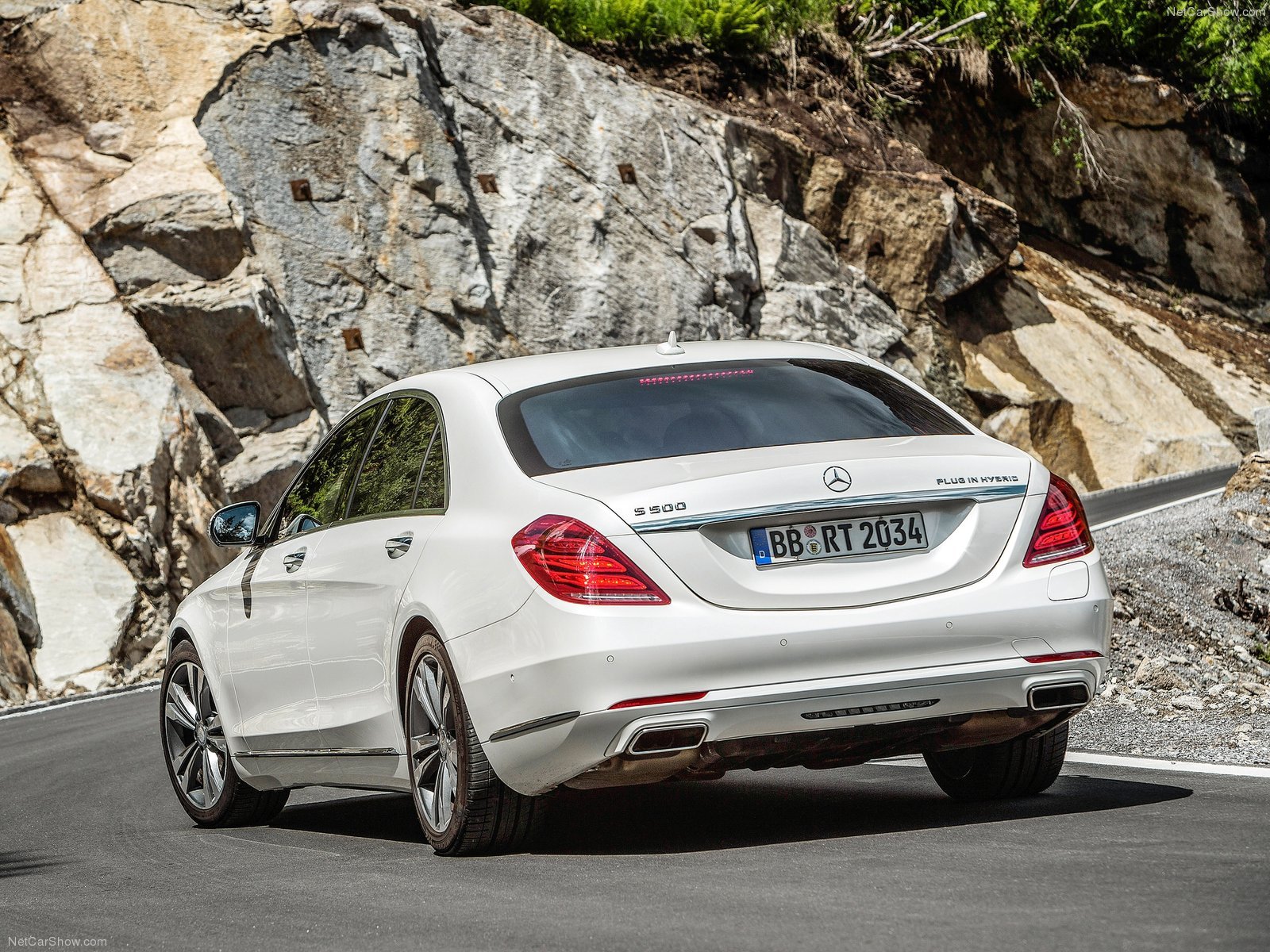 Mercedes-Benz S500 Wallpapers