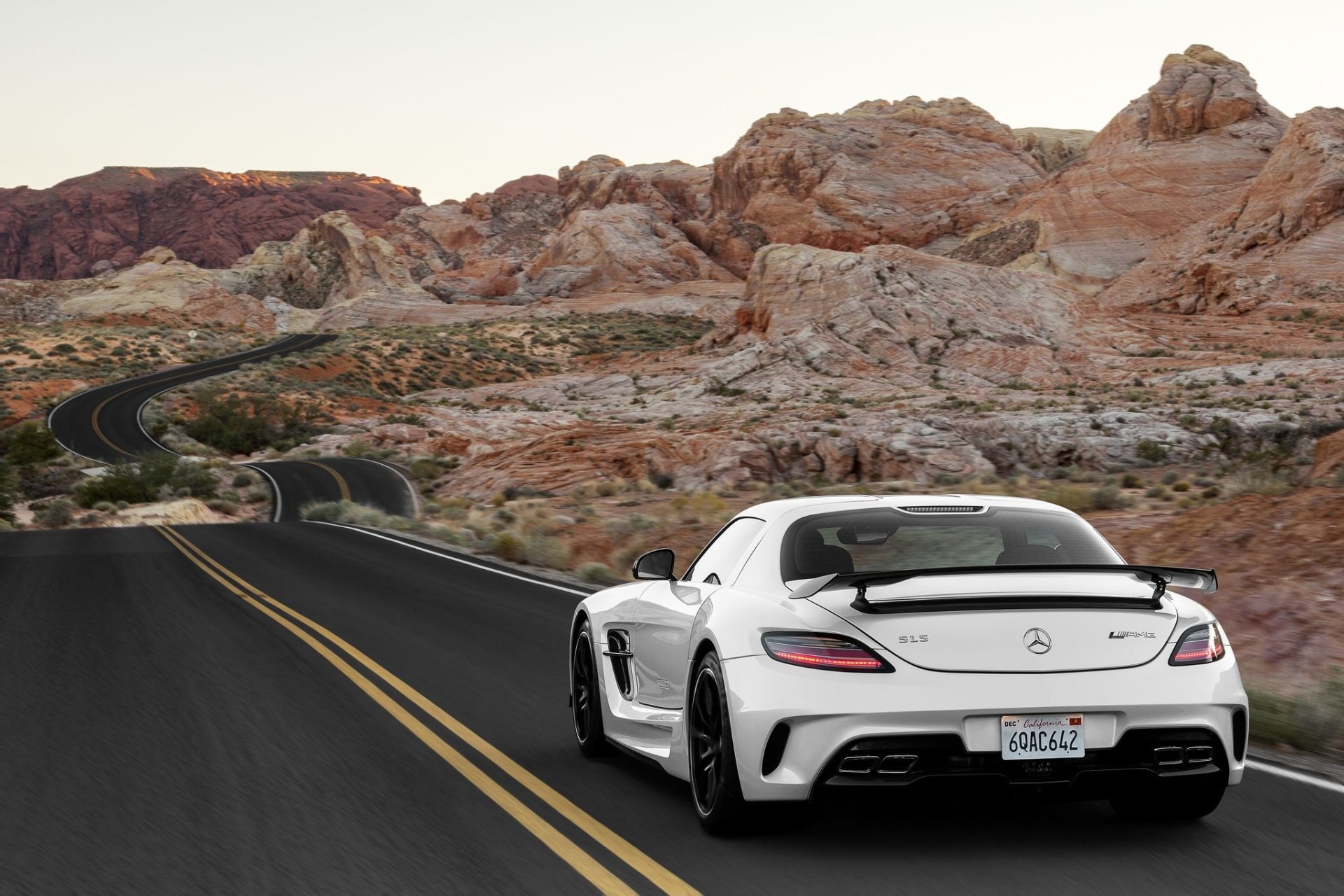 Mercedes-Benz Sls Wallpapers