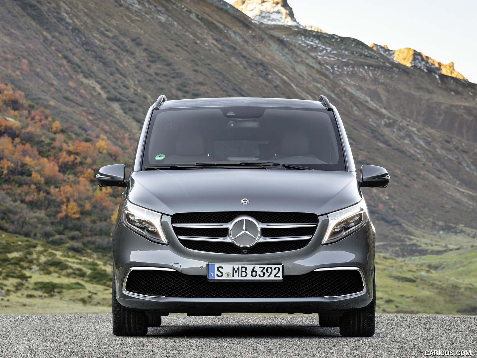 Mercedes-Benz V-Class Wallpapers