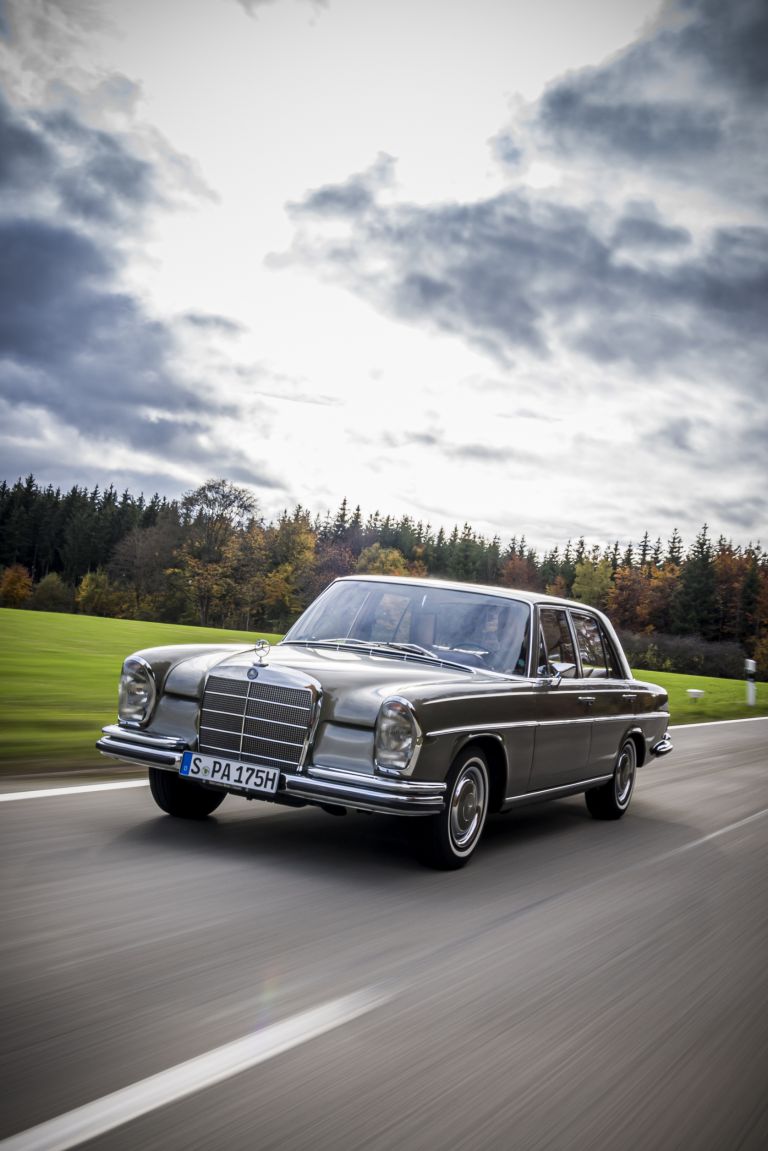 Mercedes-Benz W108 Wallpapers