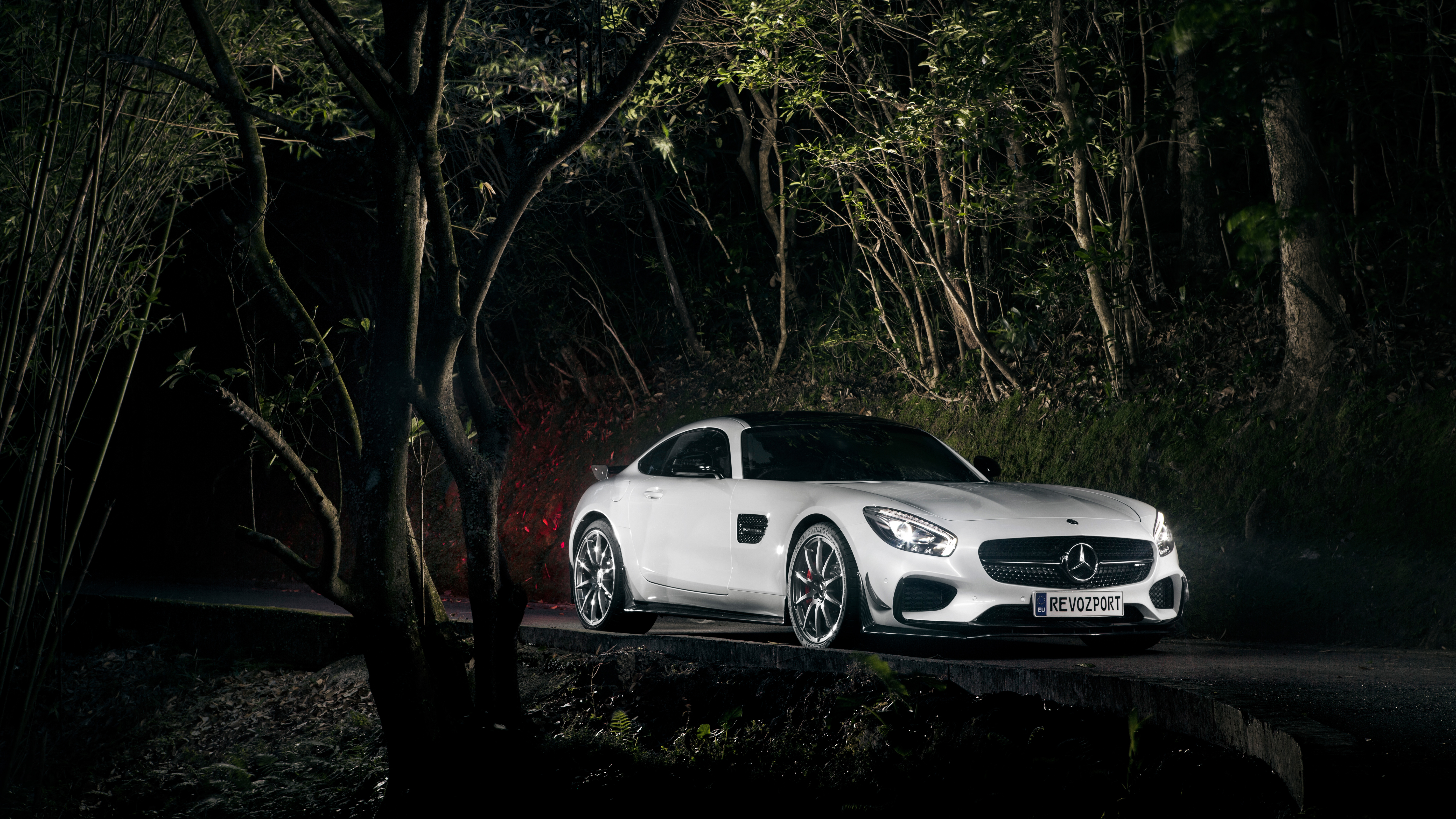 Mercedes-Benz Wallpapers