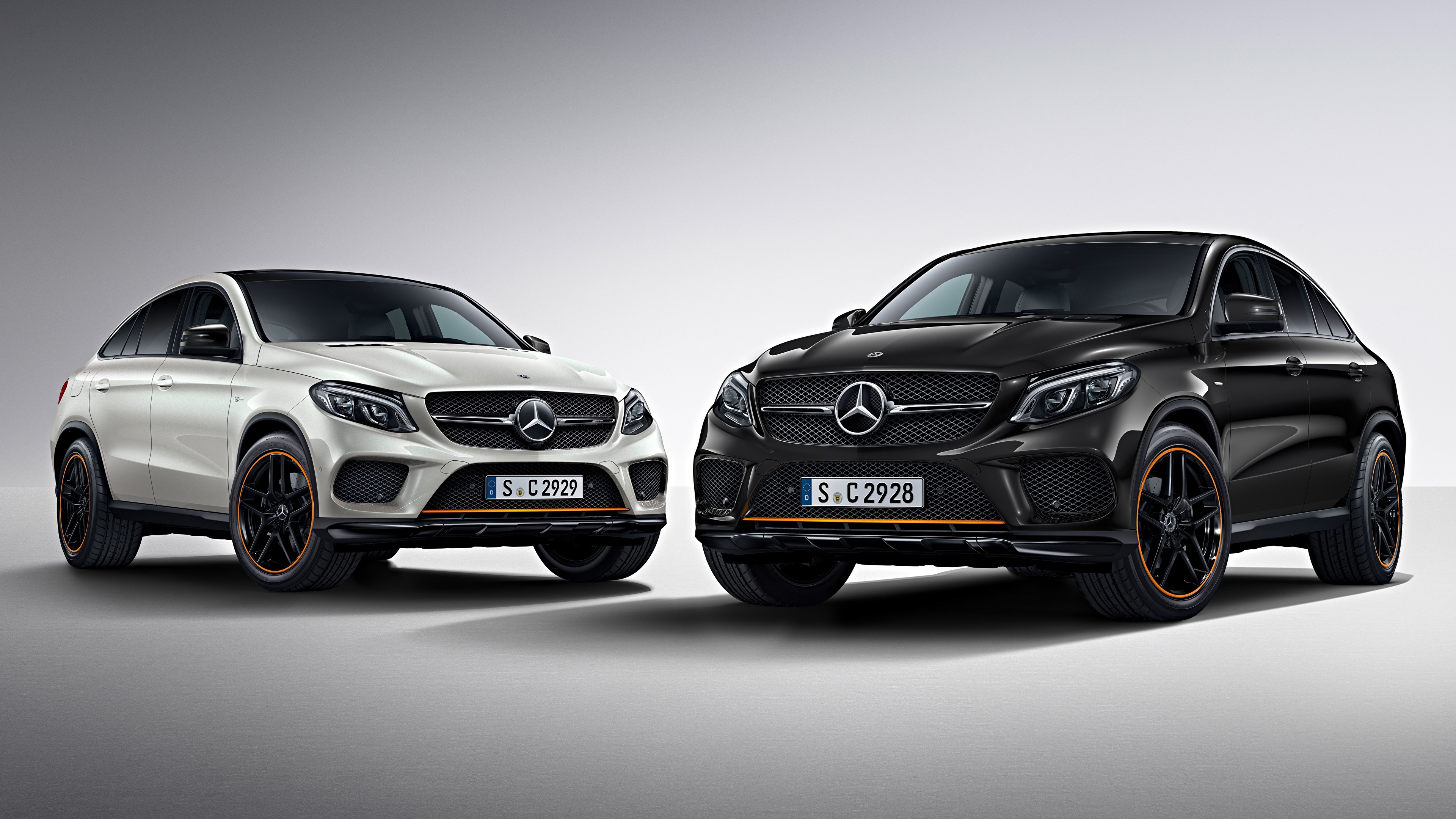 Mercedes-Benz X 350 Wallpapers