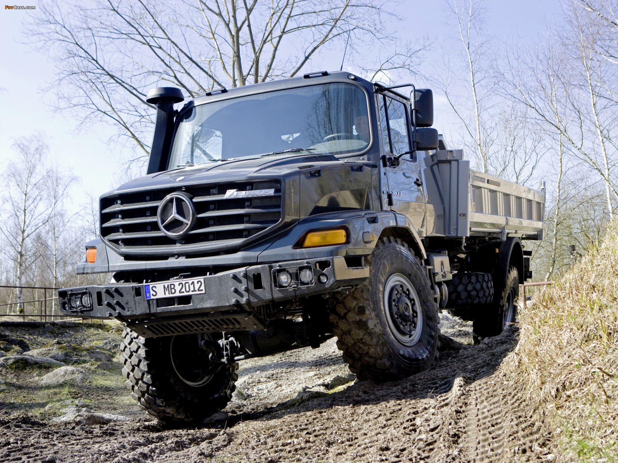 Mercedes-Benz Zetros Wallpapers