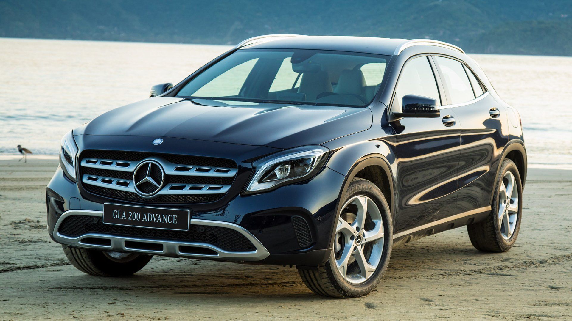 Mercedes Gla Wallpapers