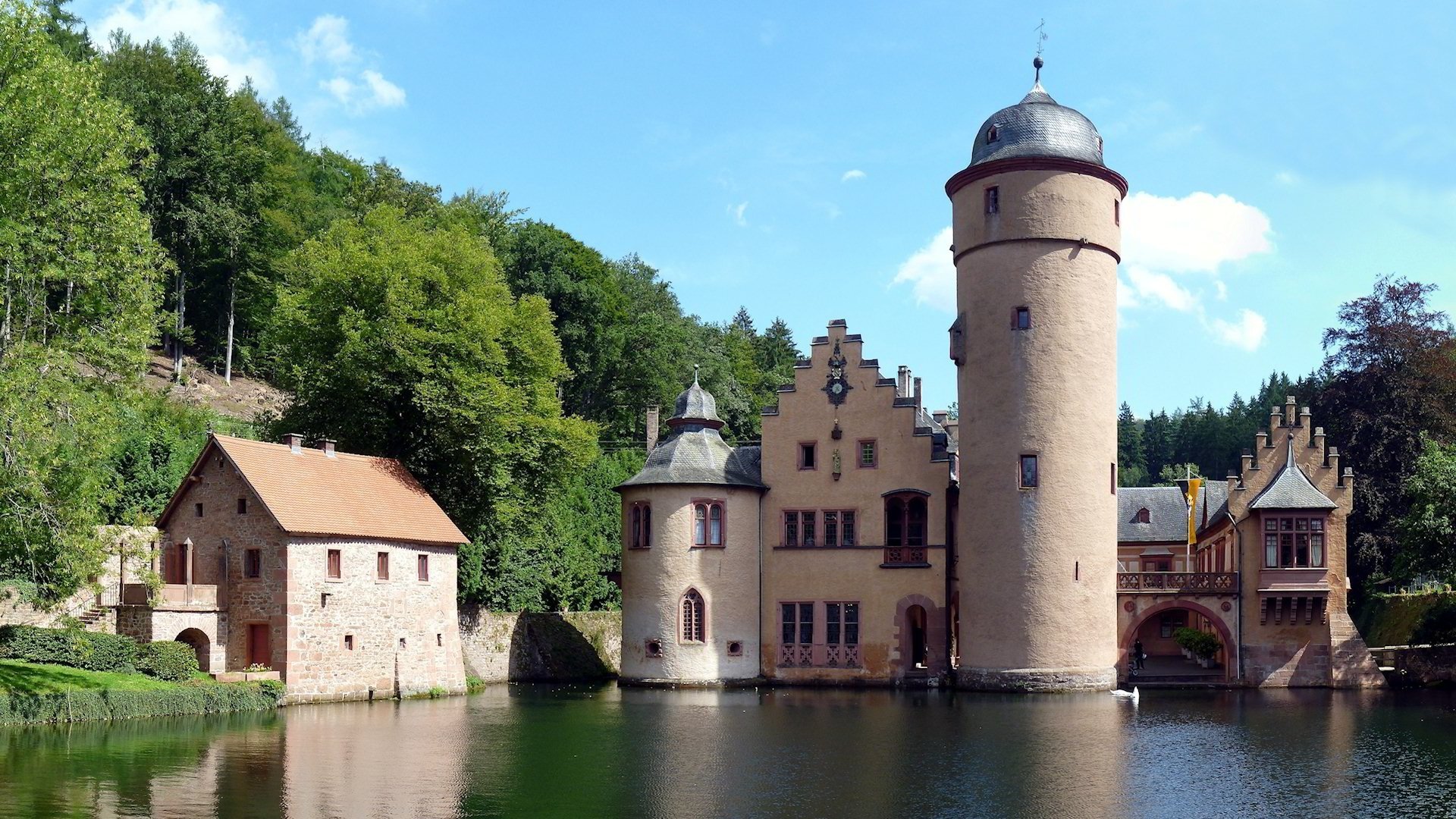 Mespelbrunn Castle Wallpapers