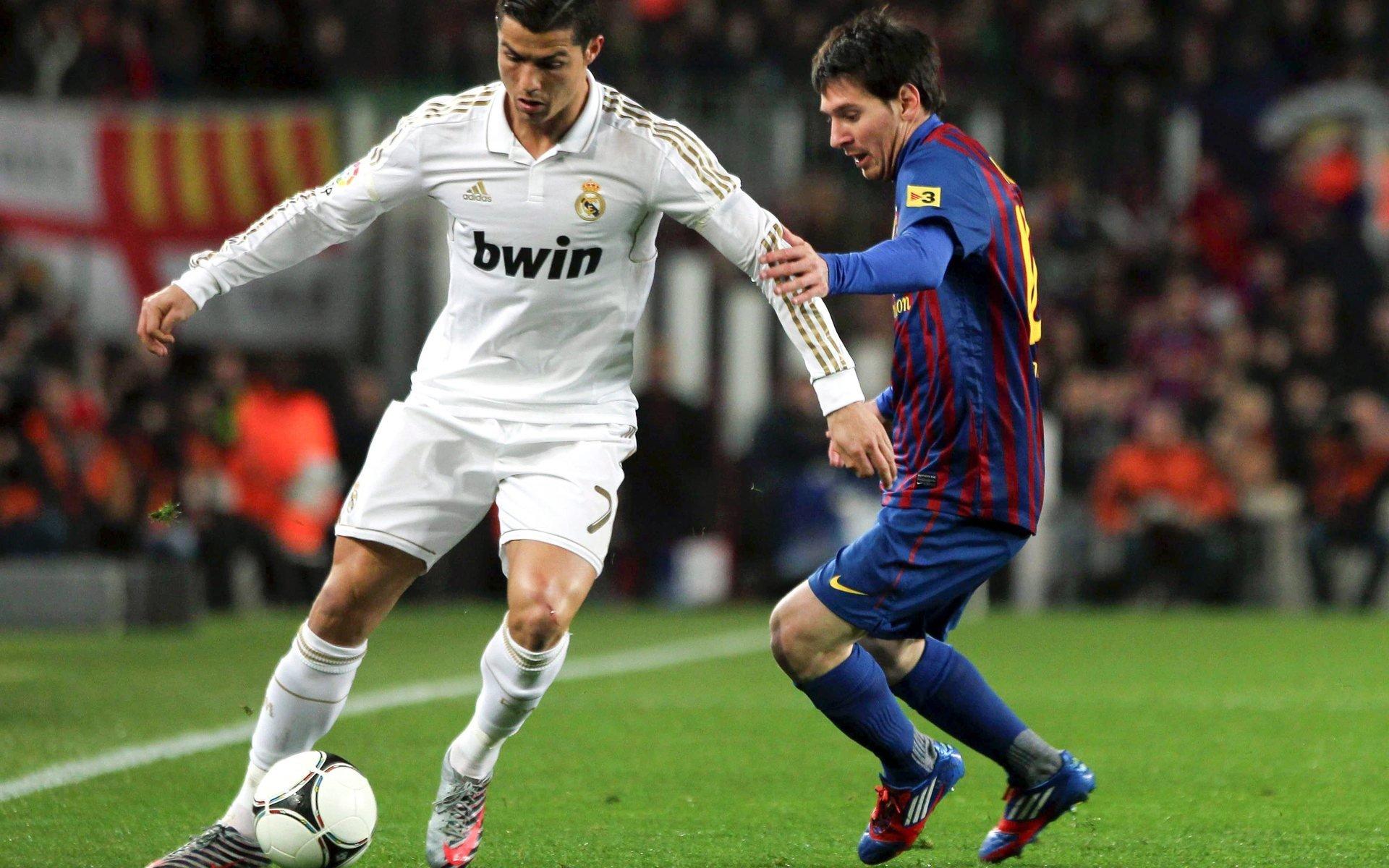 Messi And Ronaldo Wallpapers