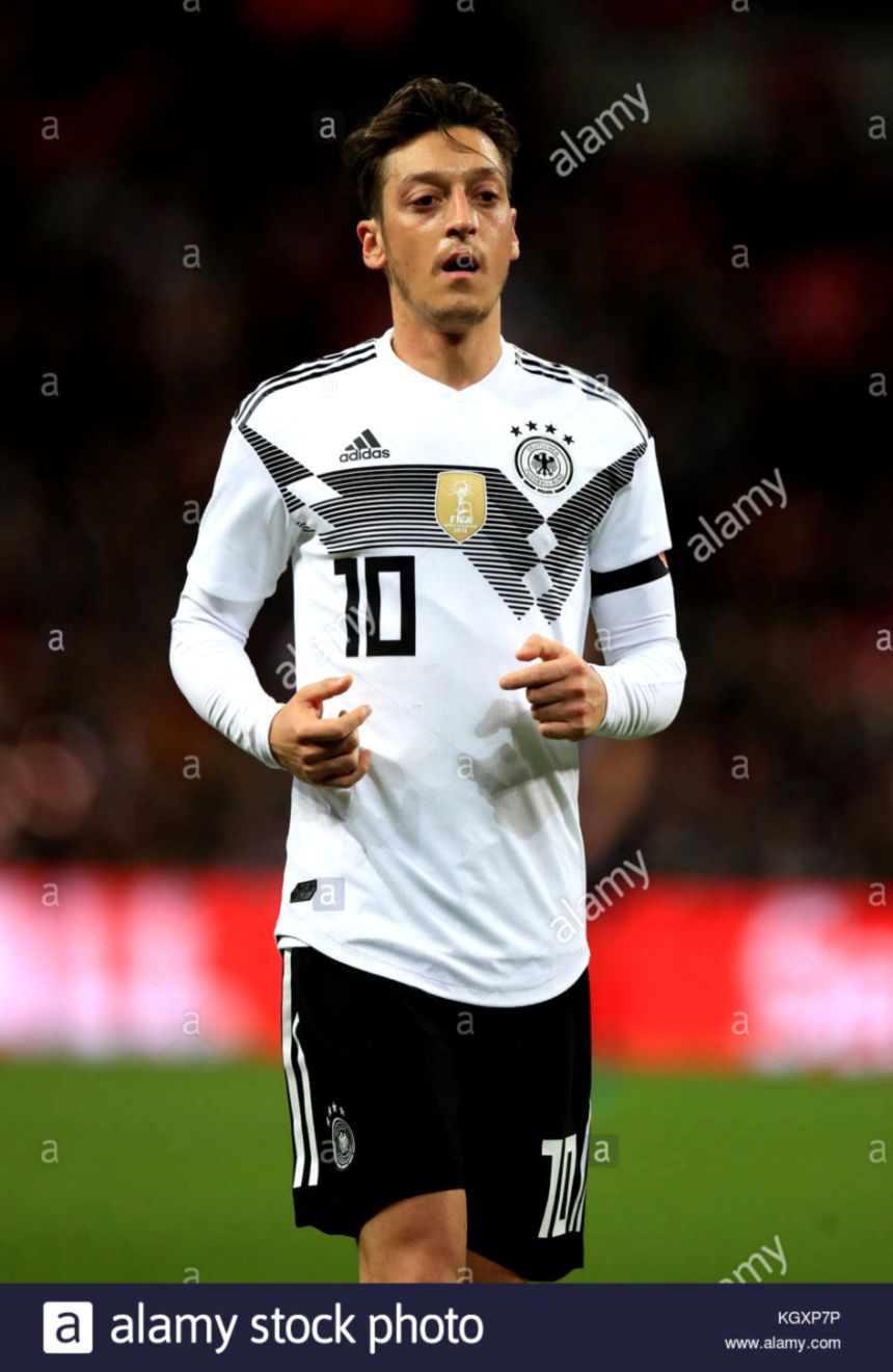 Mesut Ozil Fun Wallpapers