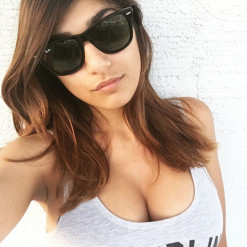 Mia Khalifa Wallpapers