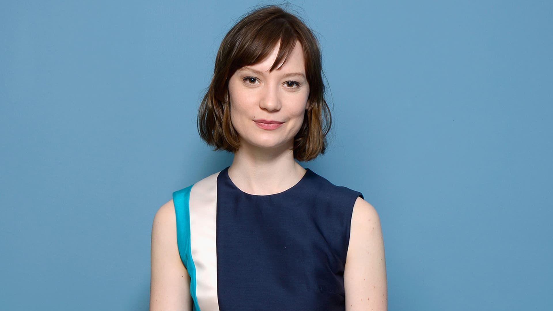 Mia Wasikowska Wallpapers