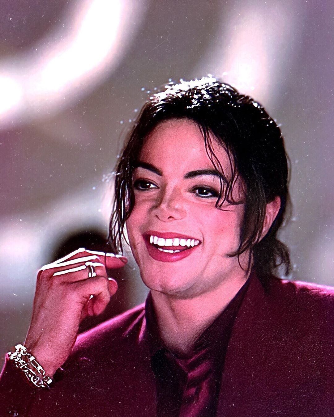 michael jackson smile Wallpapers