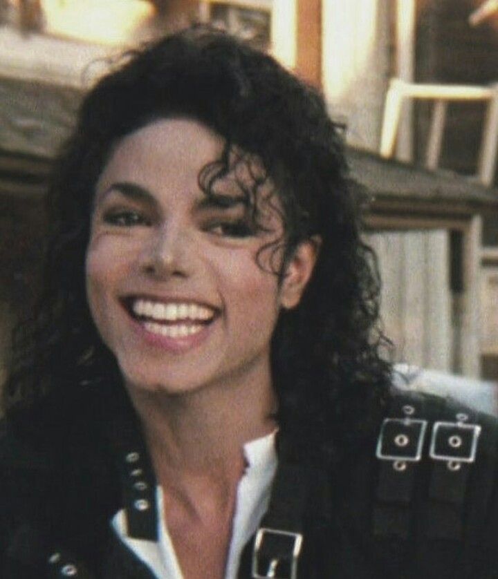 michael jackson smile Wallpapers