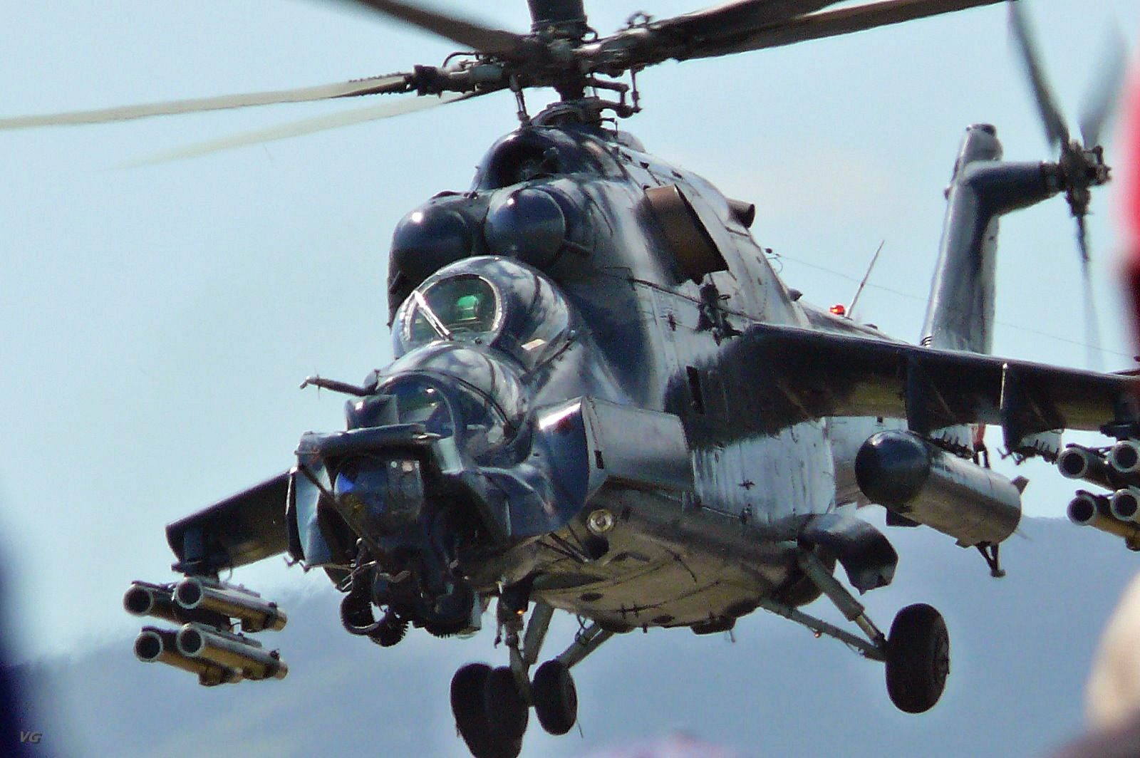 Mil Mi-35 Wallpapers