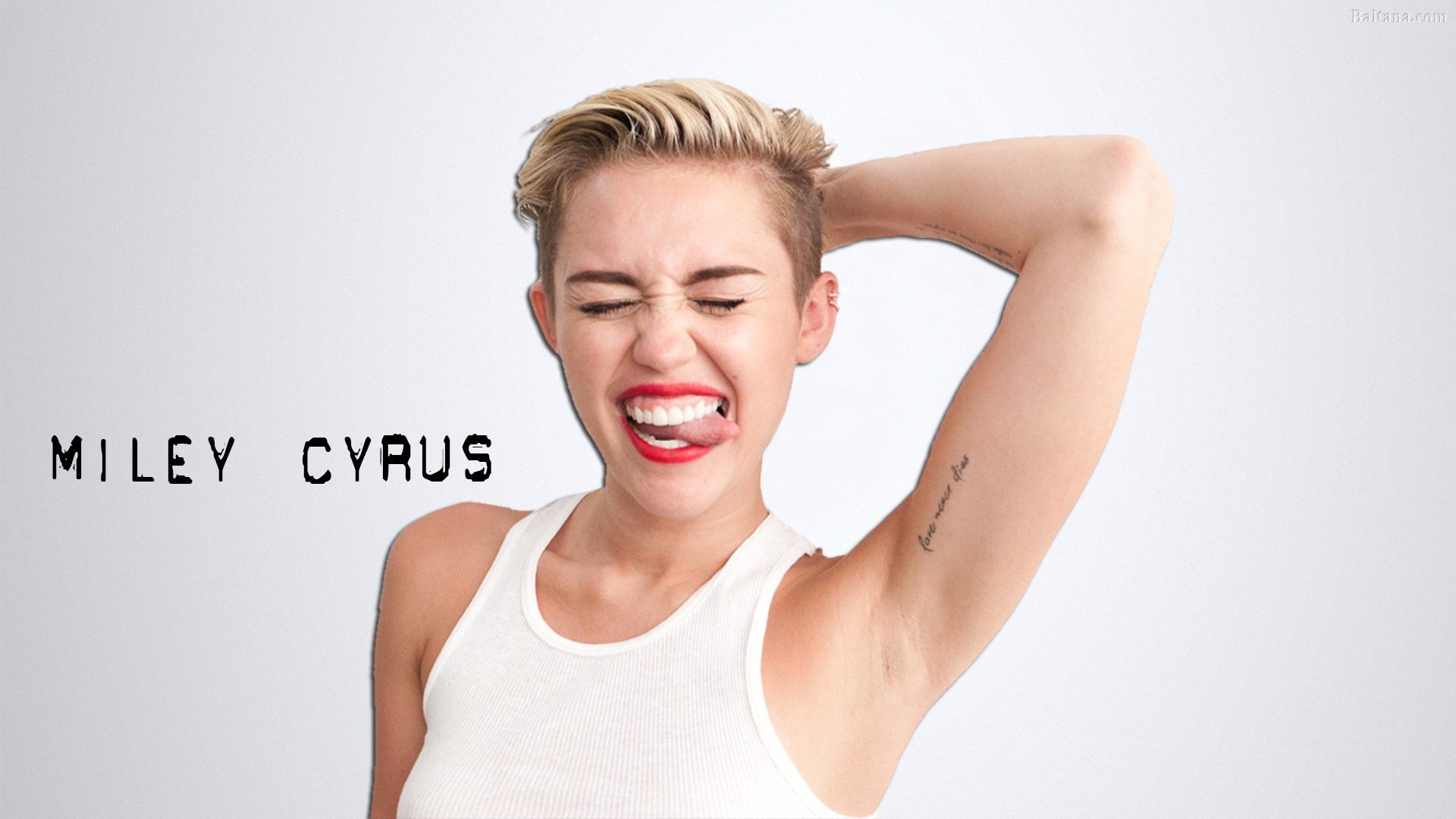 Miley Cyrus Face 2020 Wallpapers