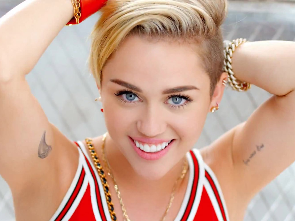 Miley Cyrus Wallpapers