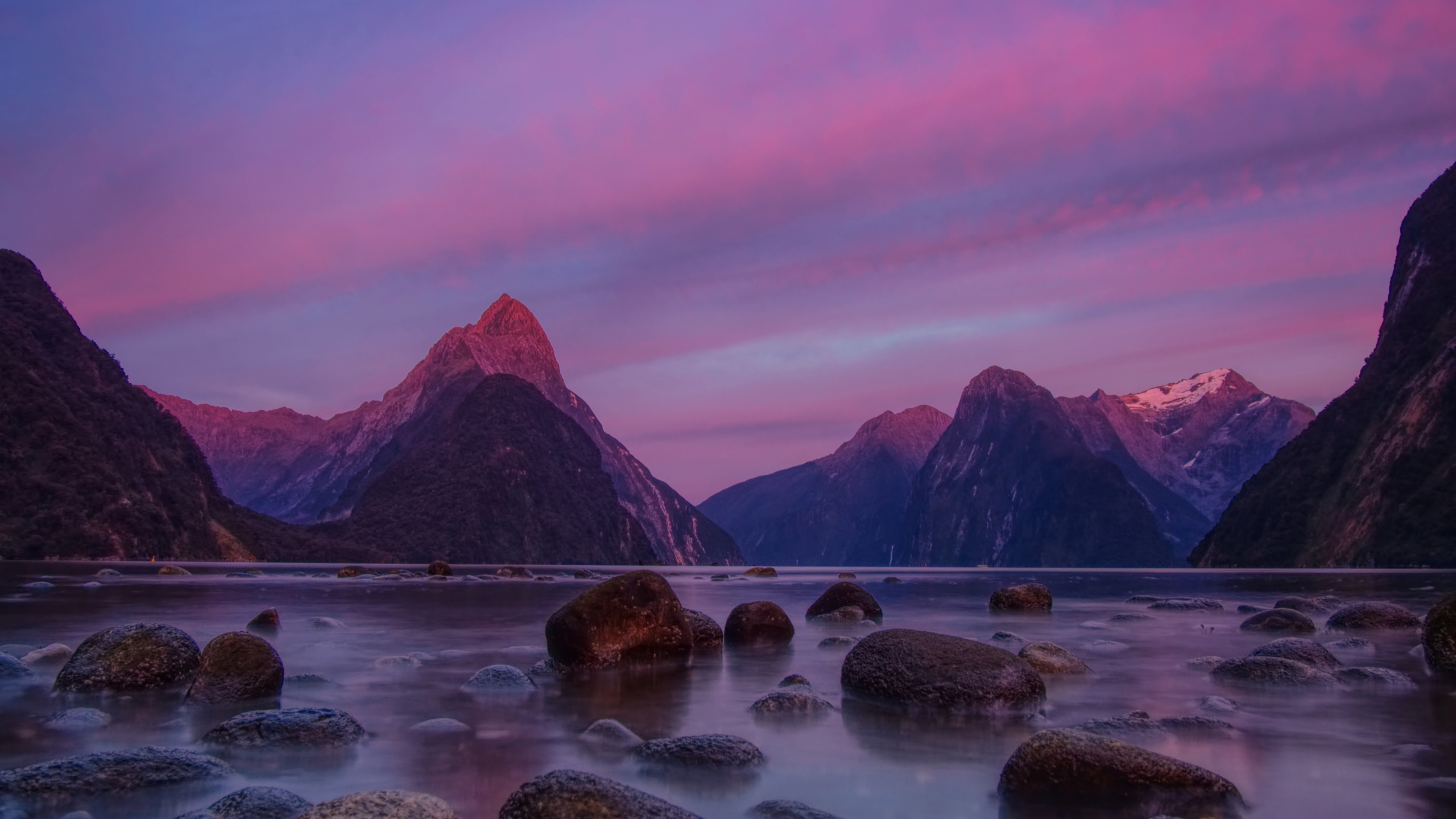 Milford Sound Wallpapers