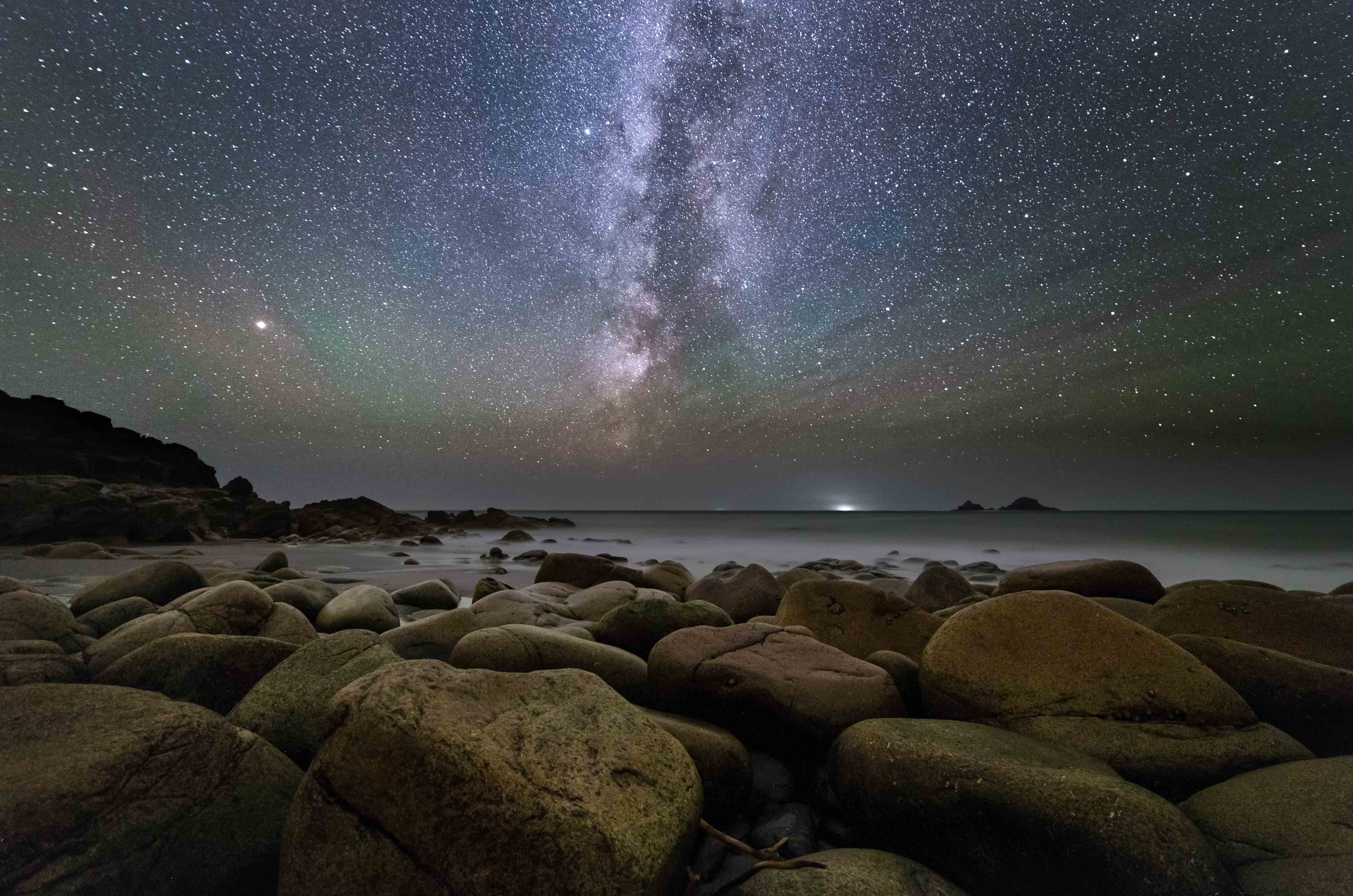 Milky Way Over The Bowling Ball Beach Wallpapers