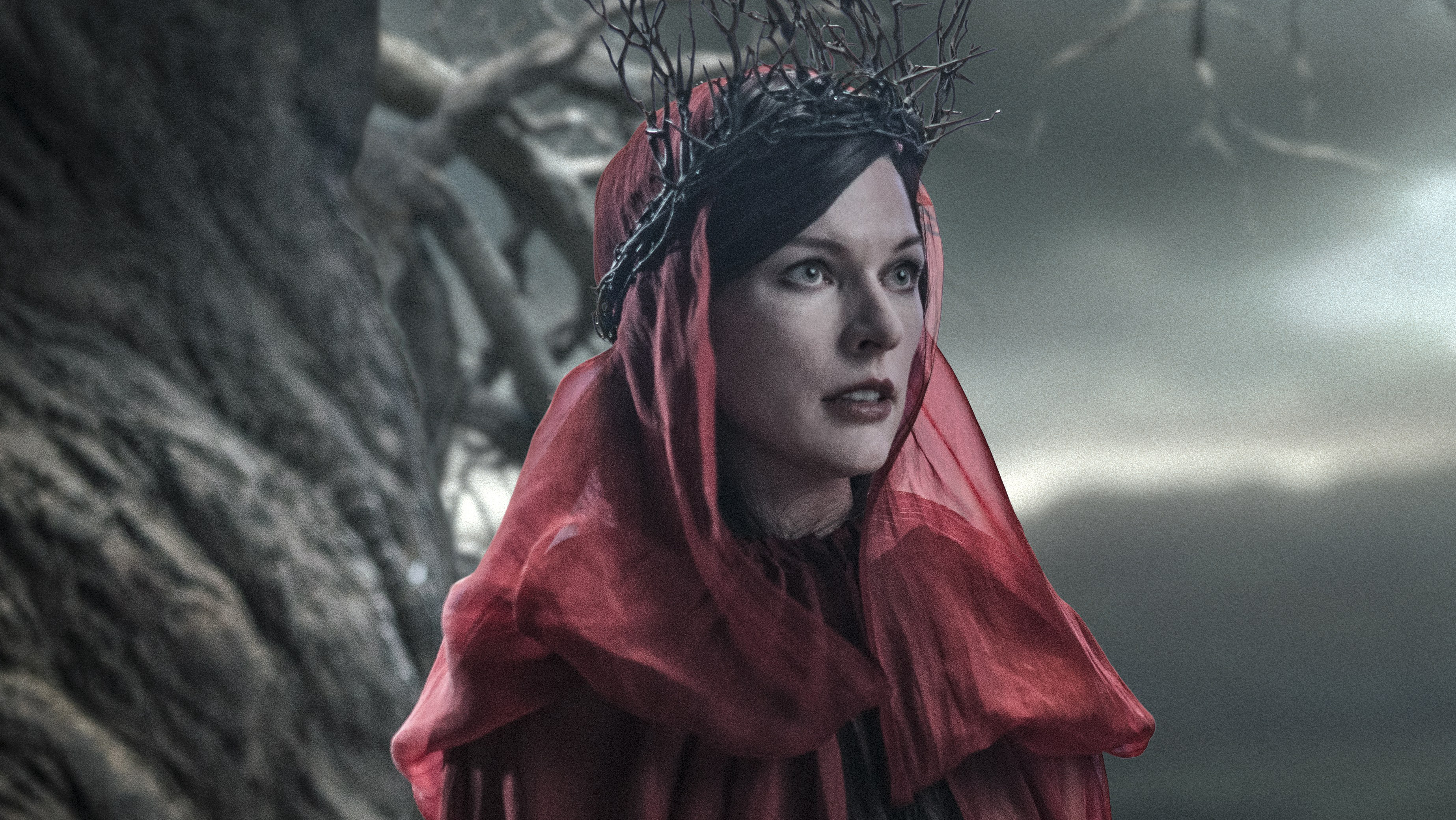 Milla Jovovich As Nimue The Blood Queen In Hellboy 2019 Photo Wallpapers