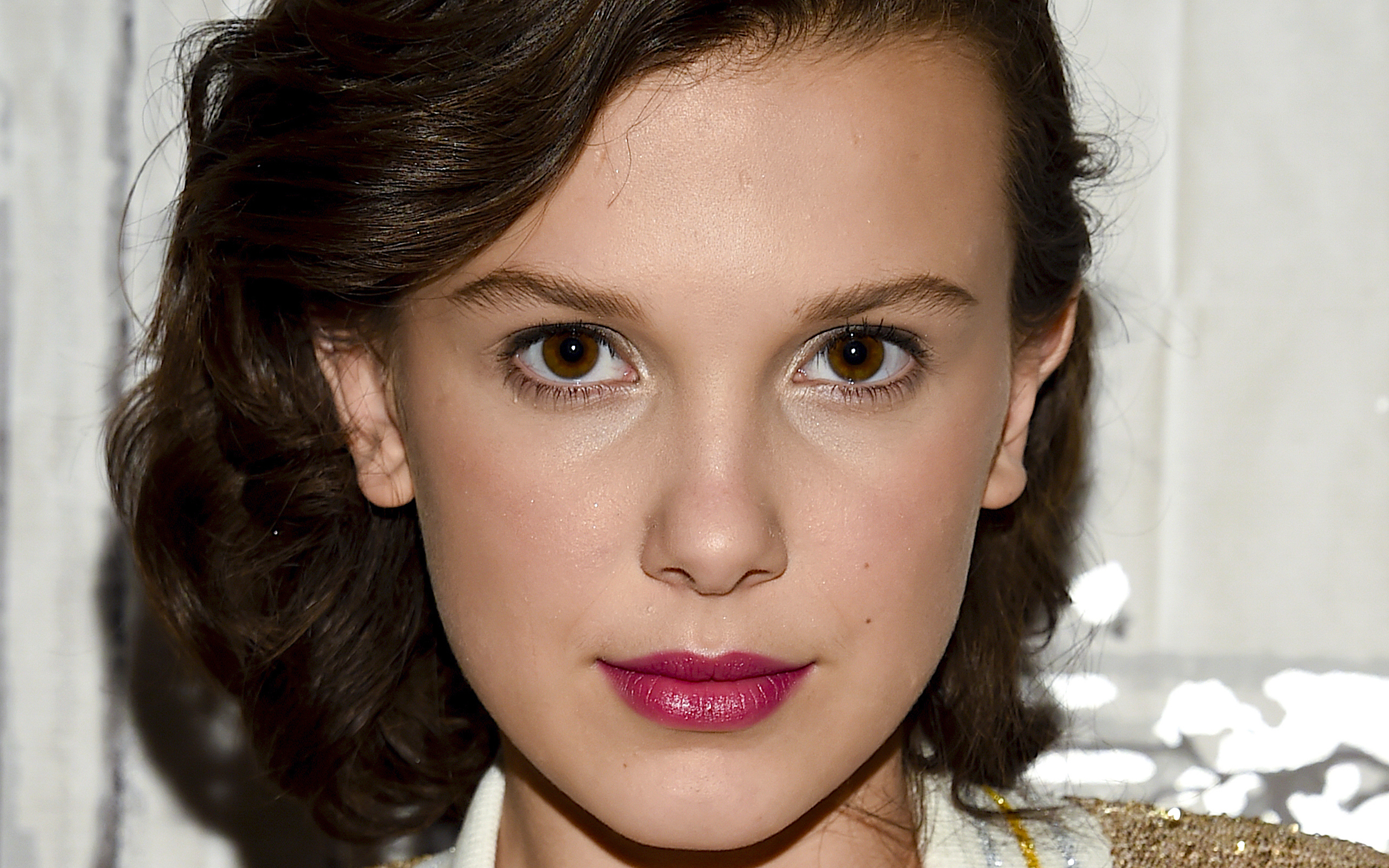 Millie Bobby Brown Holidays Wallpapers