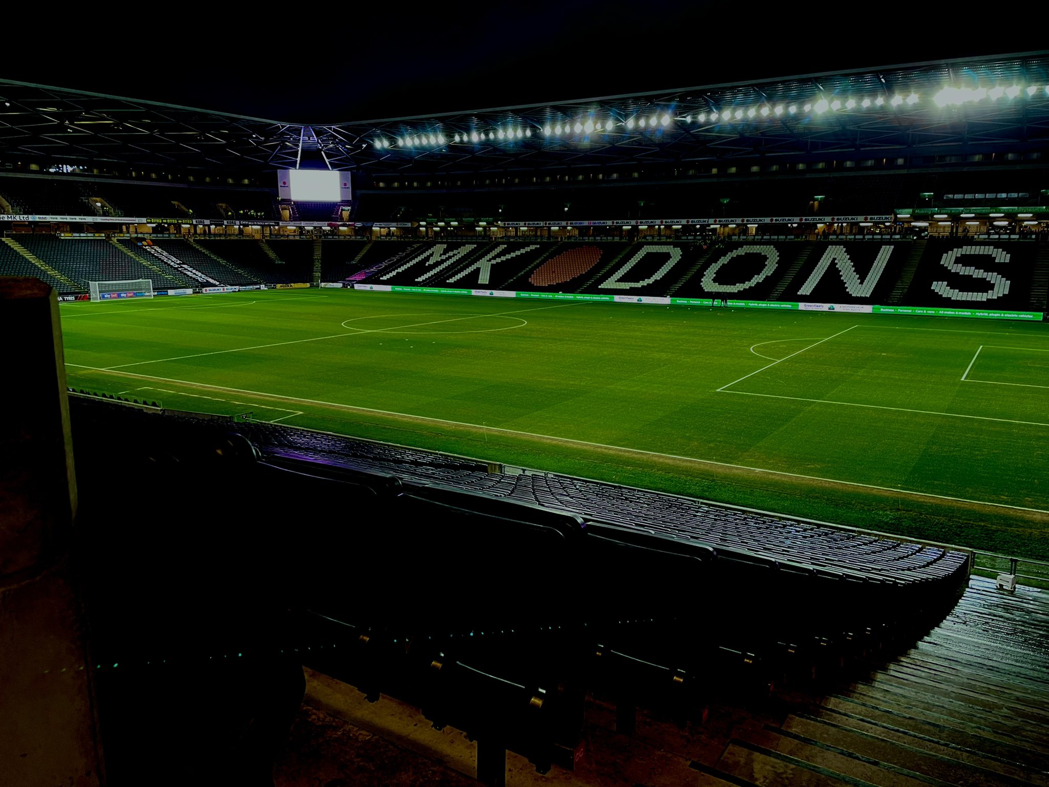 Milton Keynes Dons F.C. Wallpapers