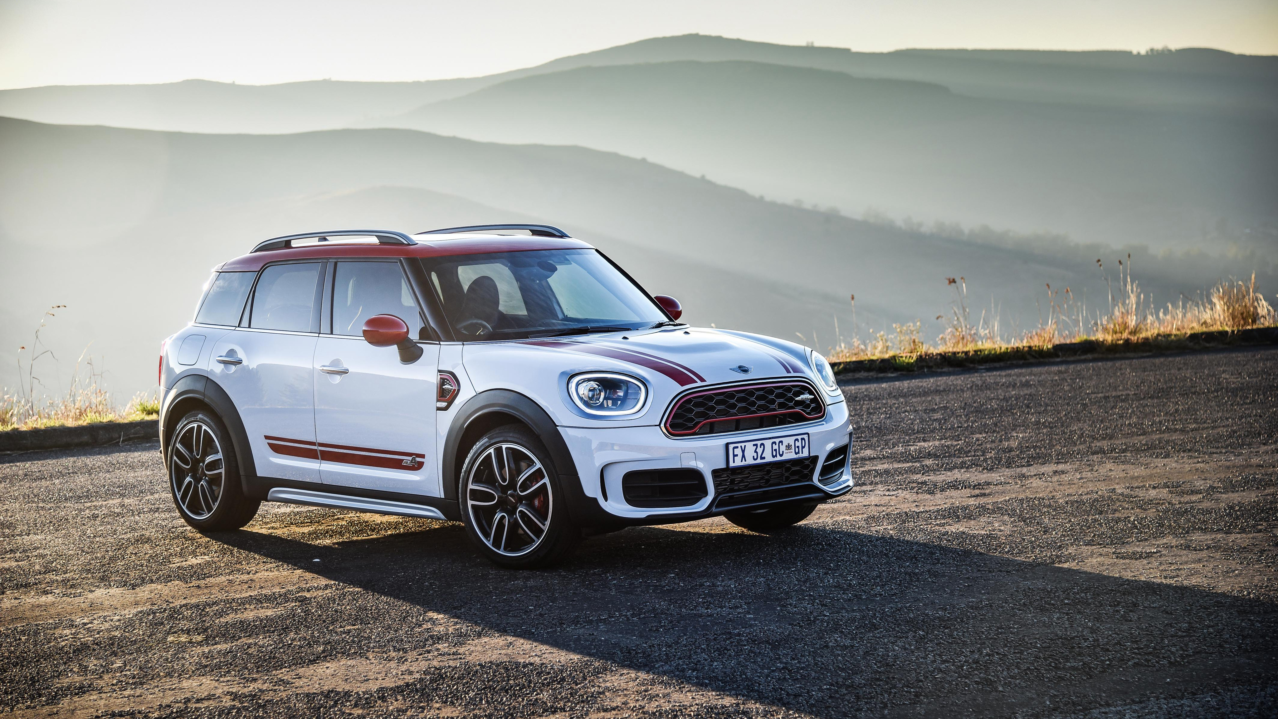 Mini Cooper S Countryman Wallpapers