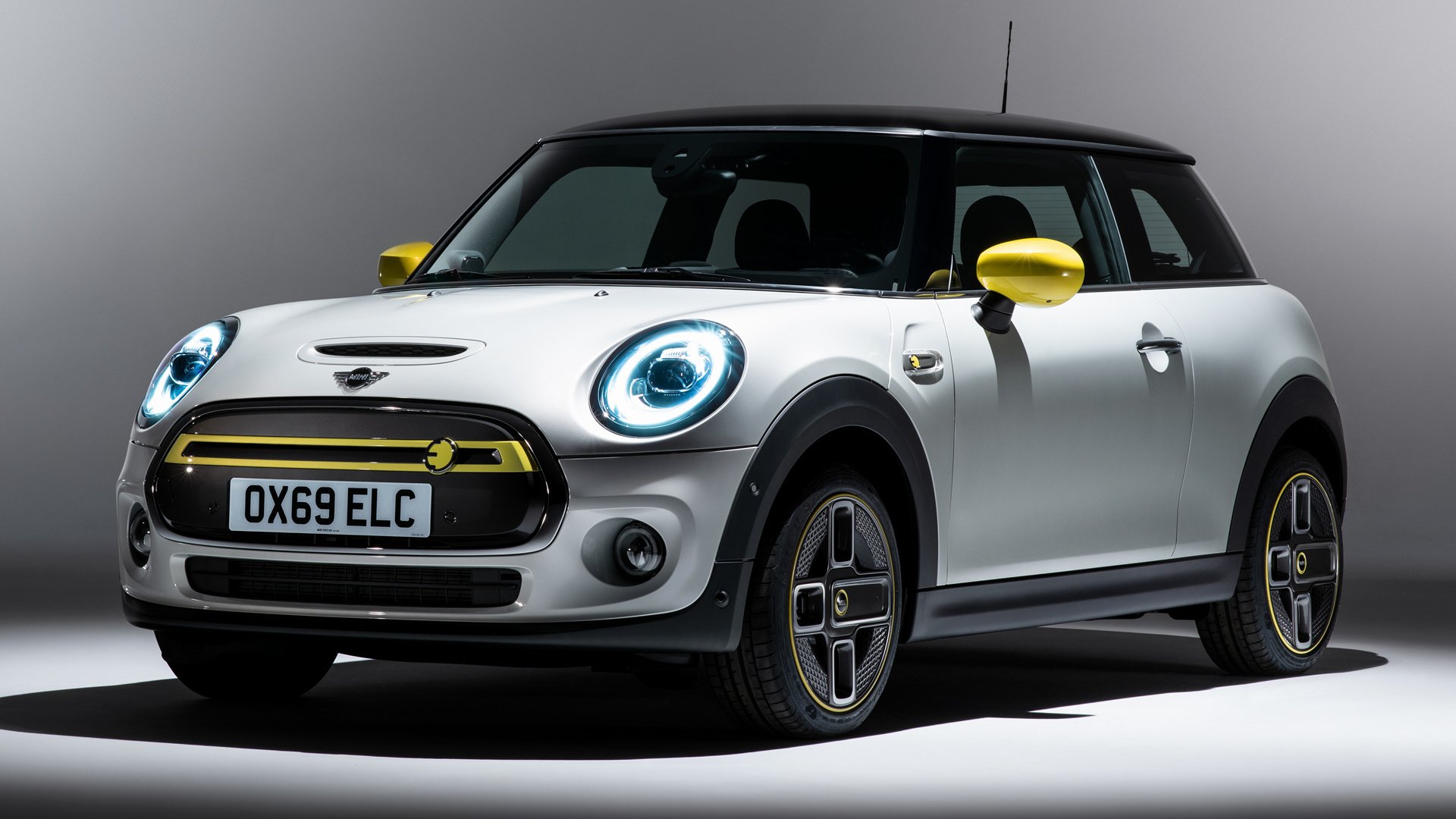 Mini Cooper S E Wallpapers