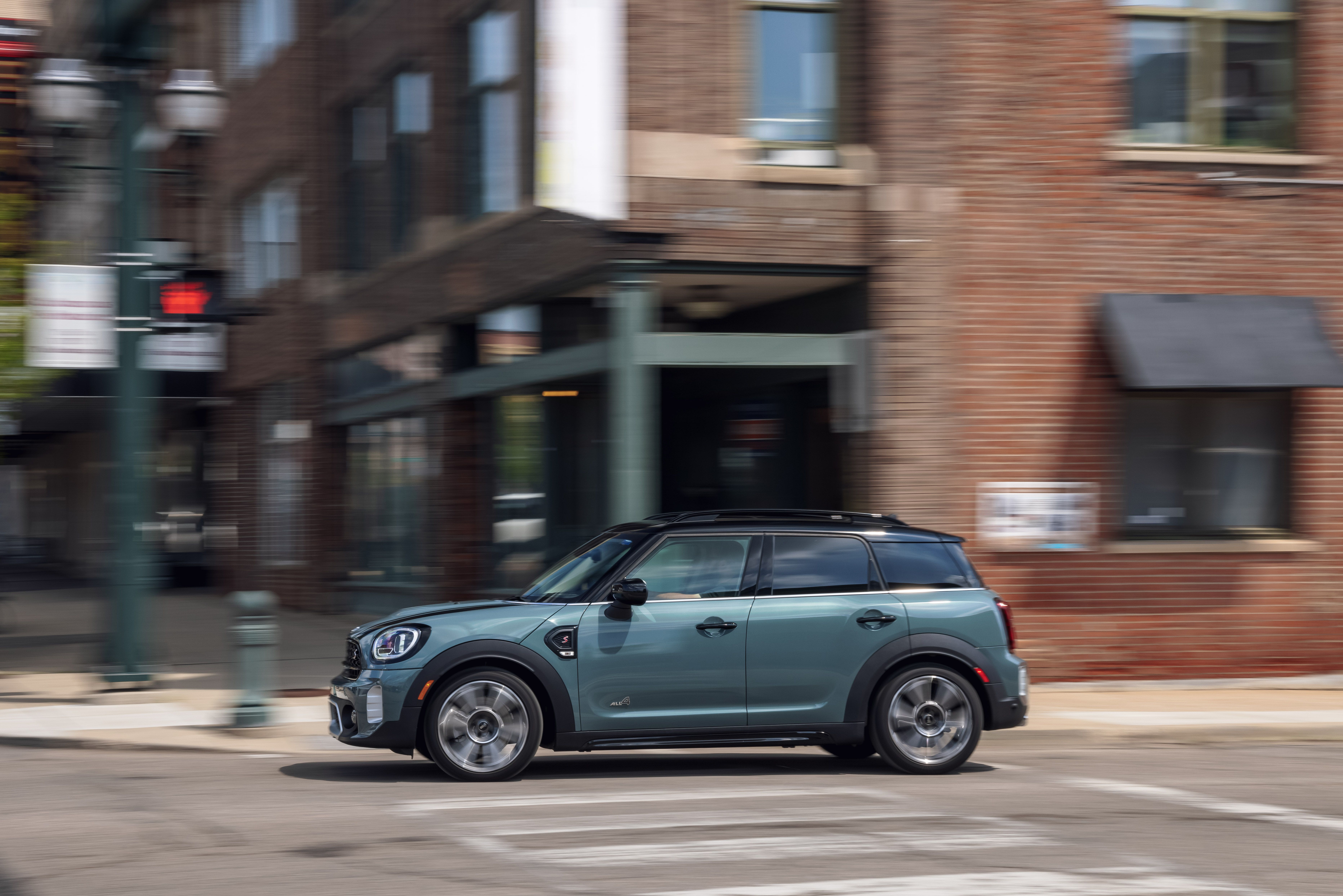 Mini Countryman All4 Wallpapers