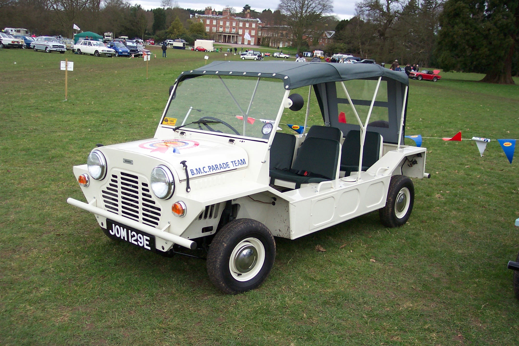 Mini Moke Wallpapers