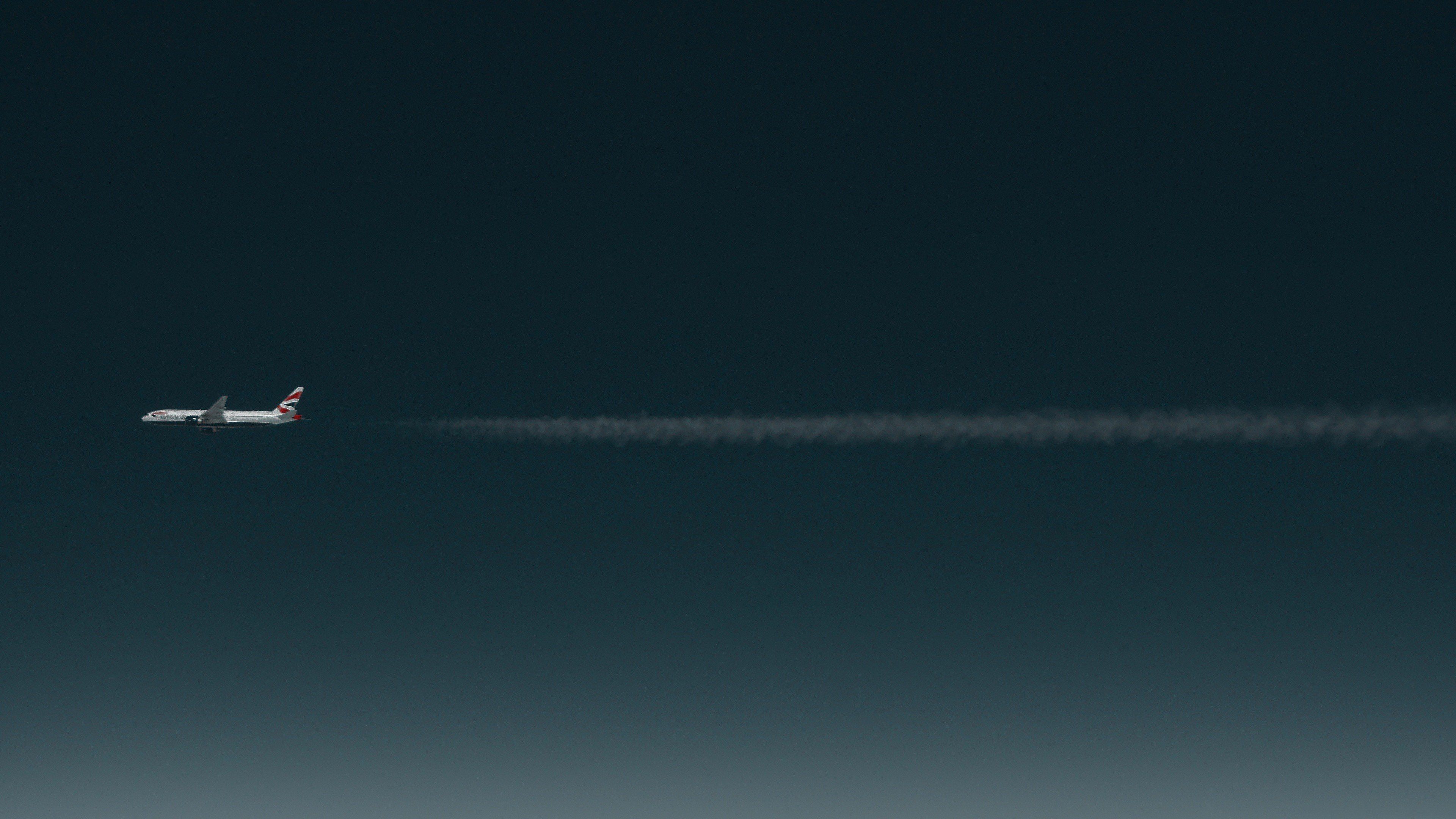 Minimal Eclipse Airplane Wallpapers