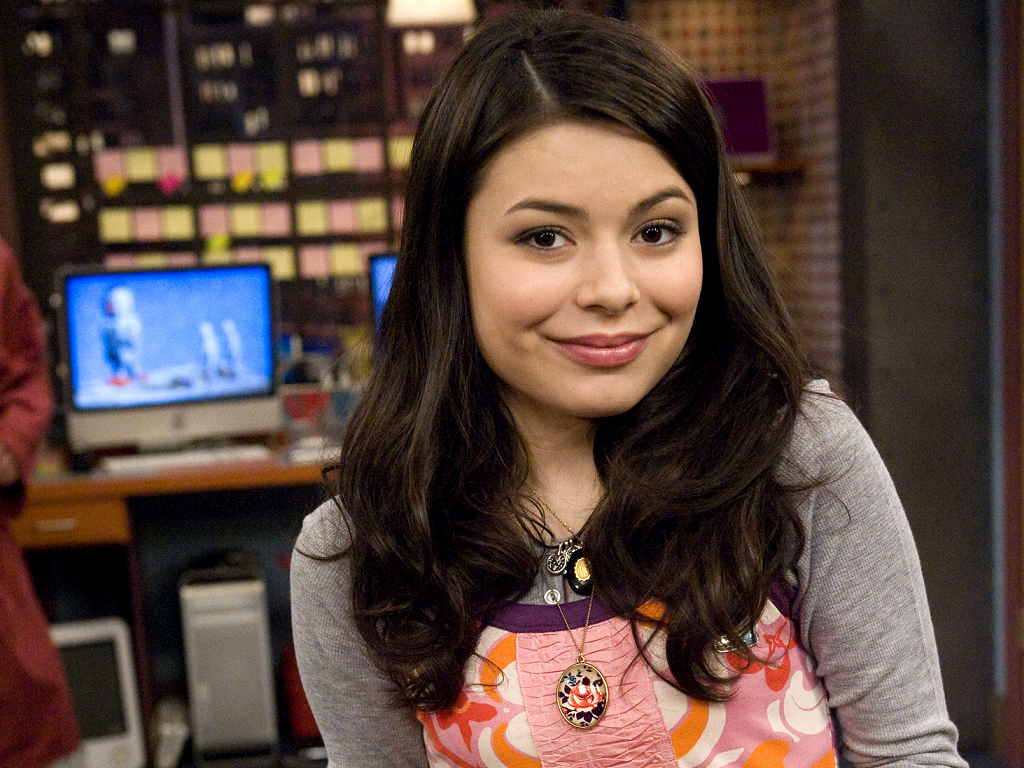 Miranda Cosgrove Icarly Show Wallpapers