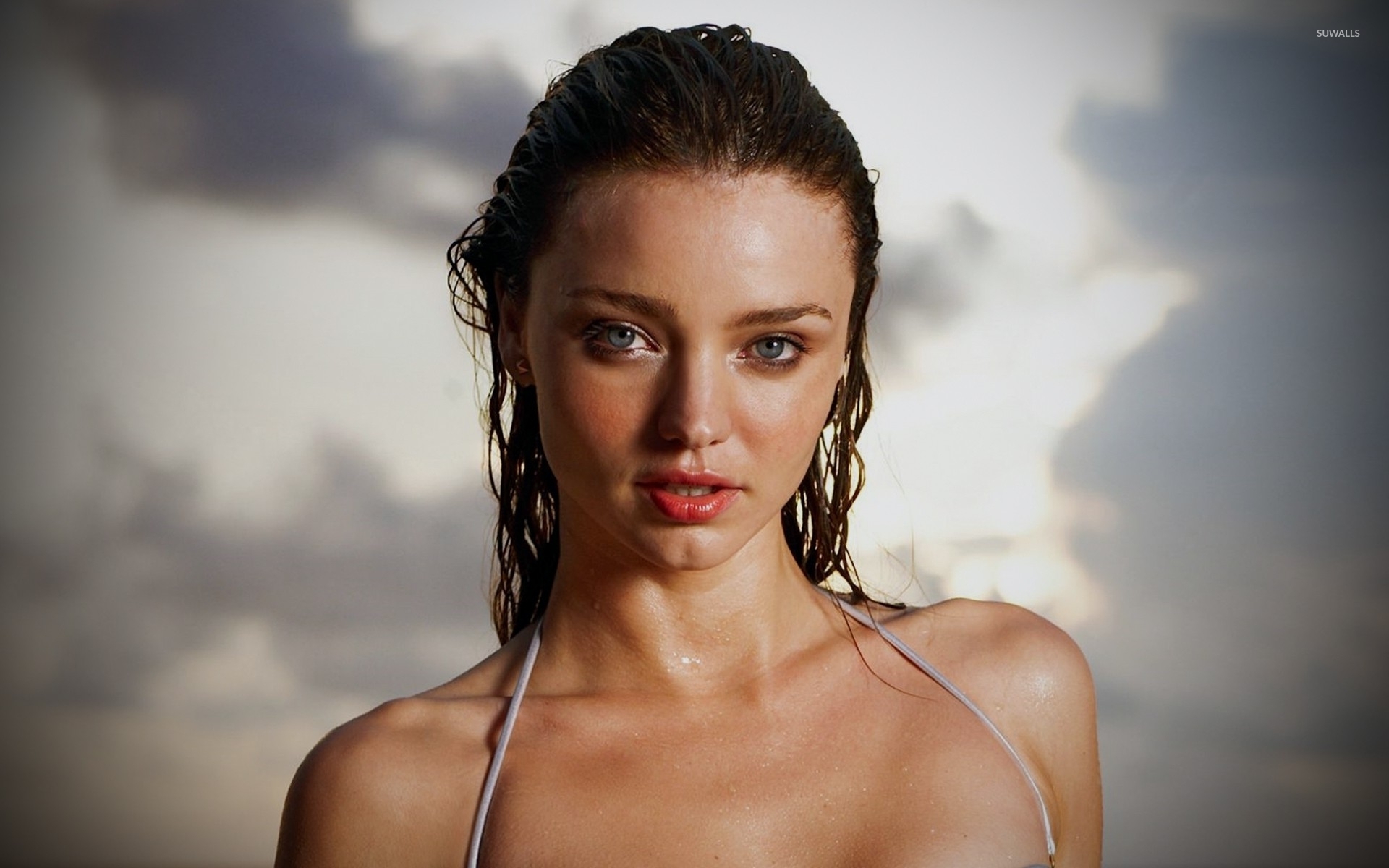 Miranda Kerr Portrait Wallpapers