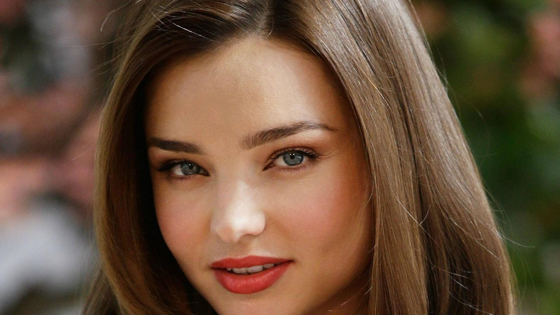 Miranda Kerr Portrait Wallpapers