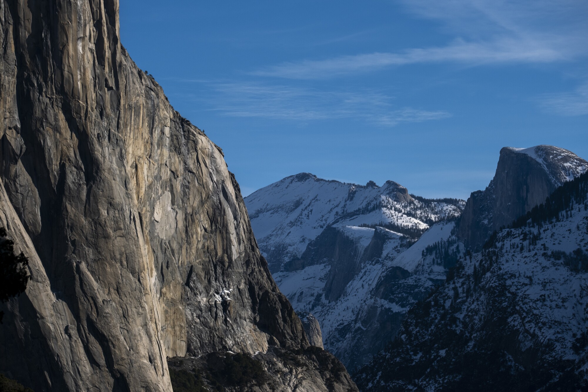 Misty Yosemite Wallpapers