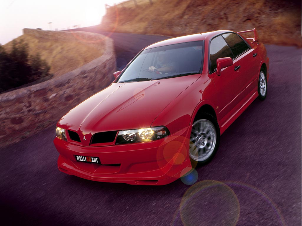 Mitsubishi Magna Wallpapers