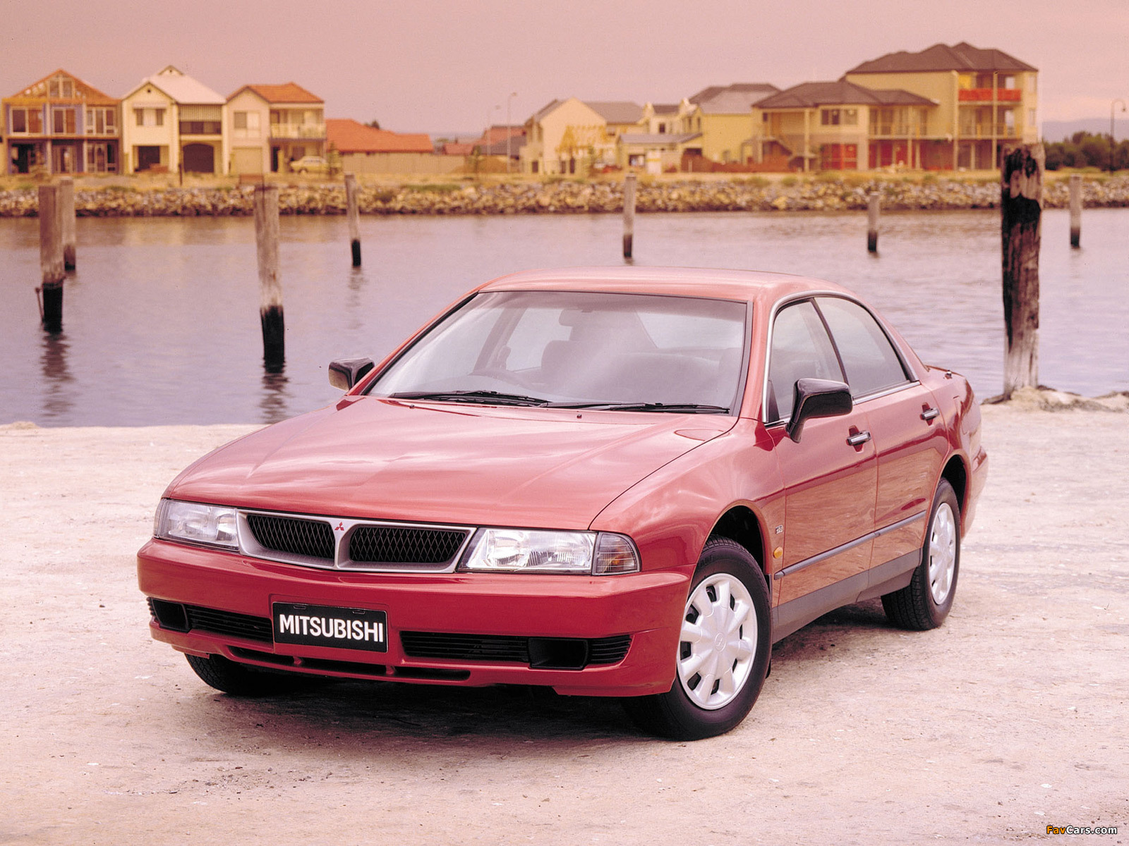 Mitsubishi Magna Wallpapers