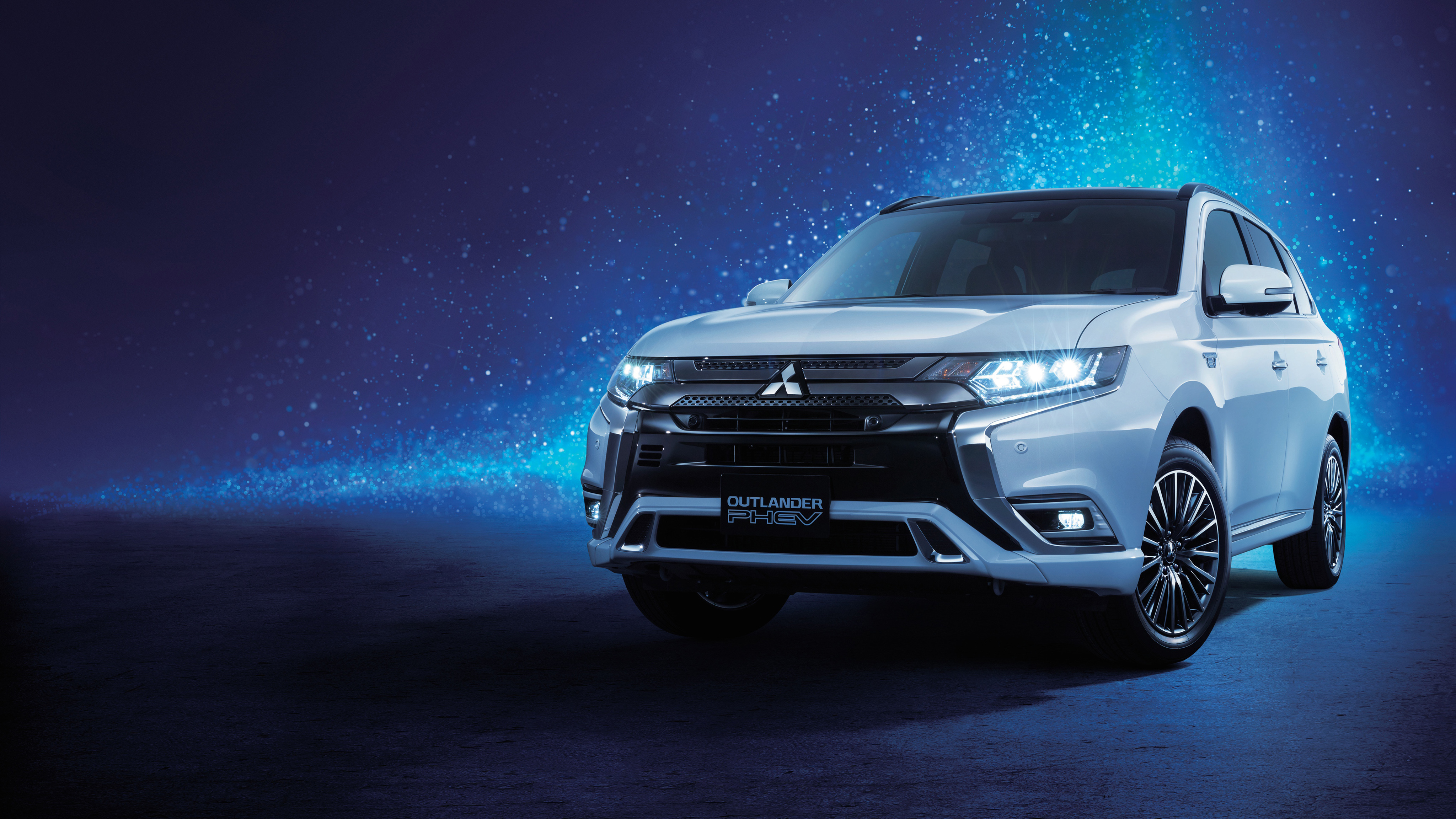 Mitsubishi Outlander Wallpapers