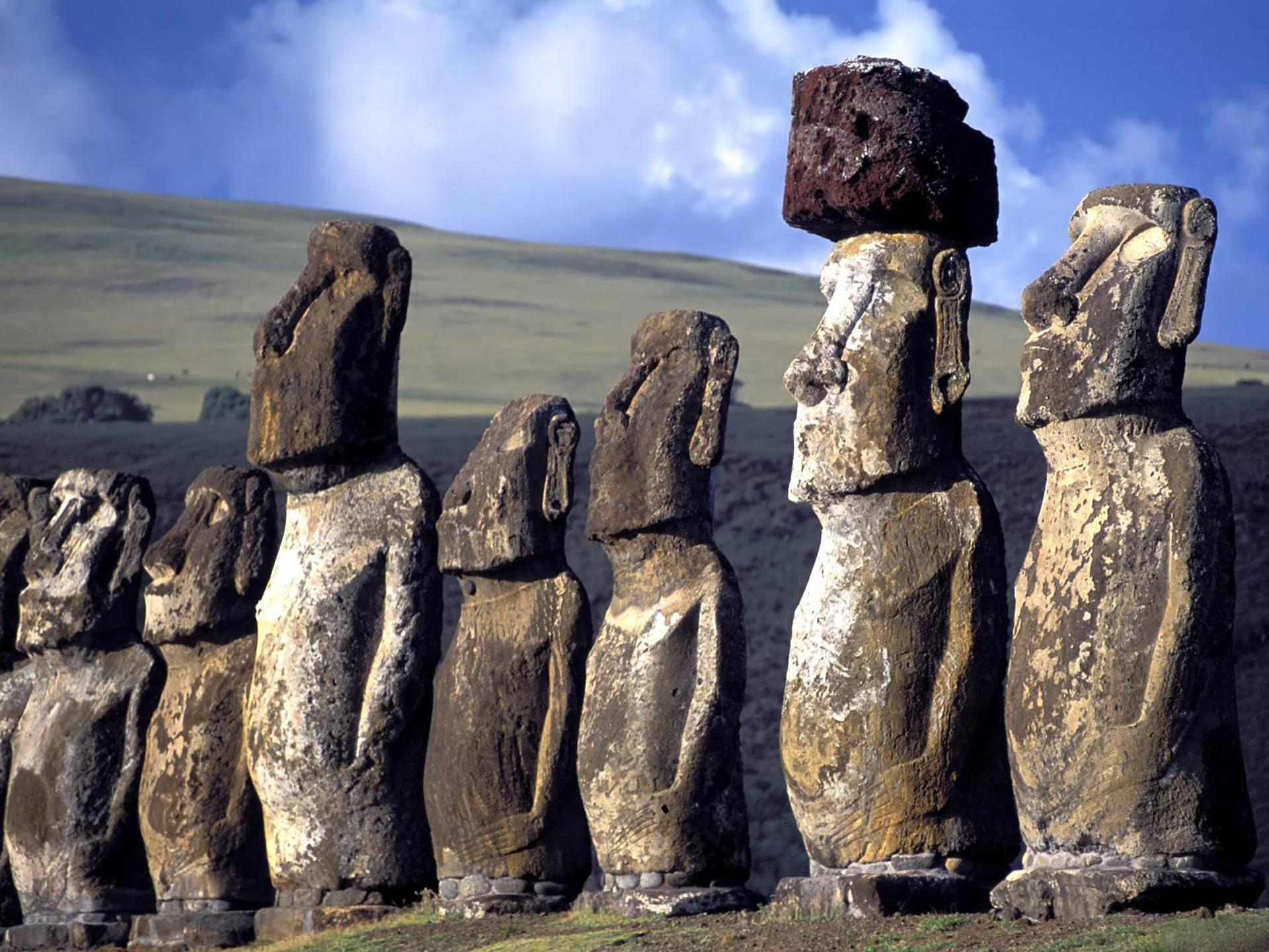 Moai Wallpapers