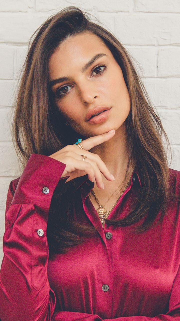 Model Emily Ratajkowski 2019 Wallpapers