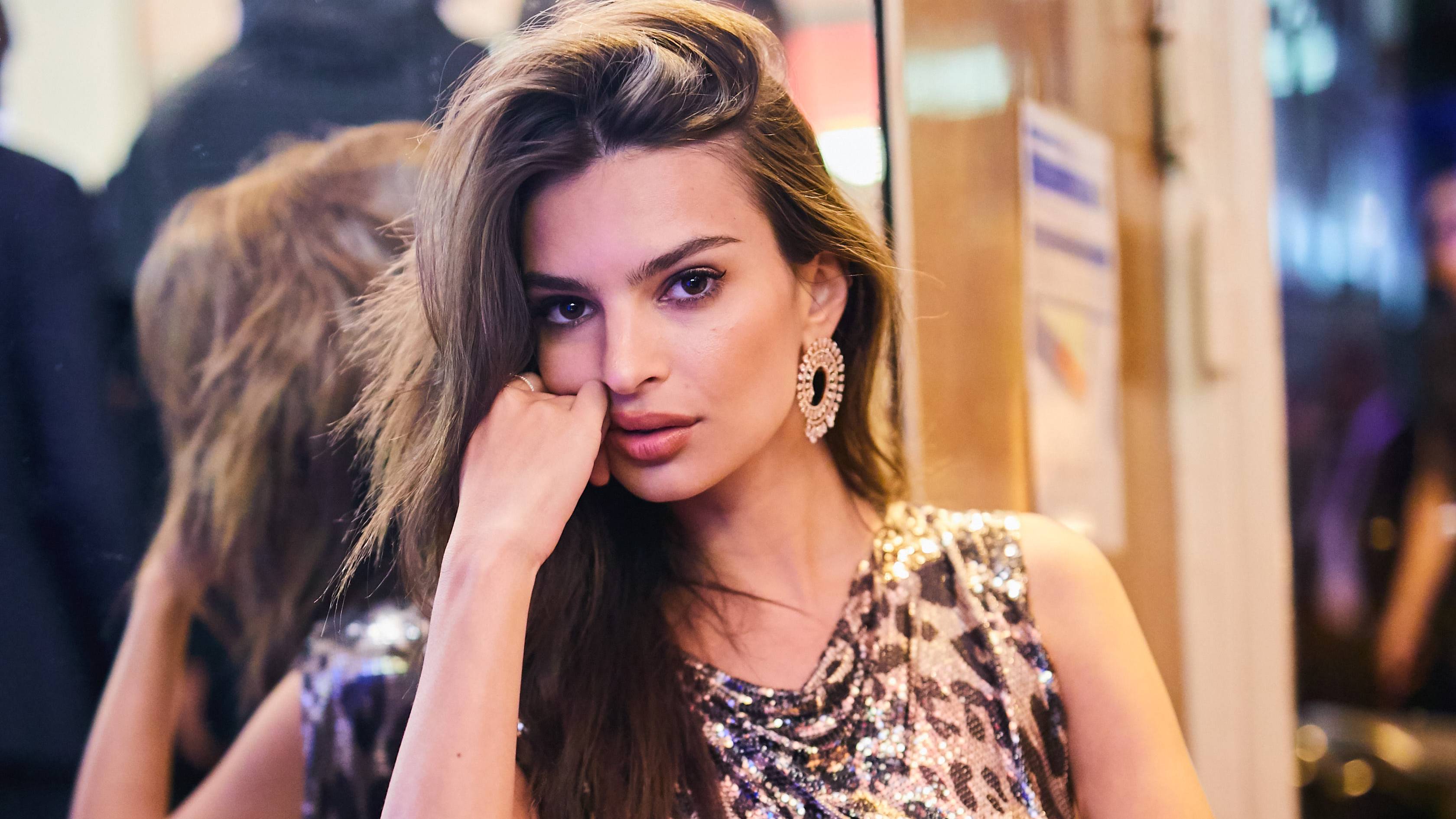 Model Emily Ratajkowski 2019 Wallpapers