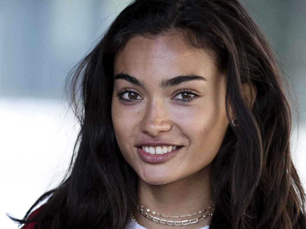 Model Kelly Gale Wallpapers